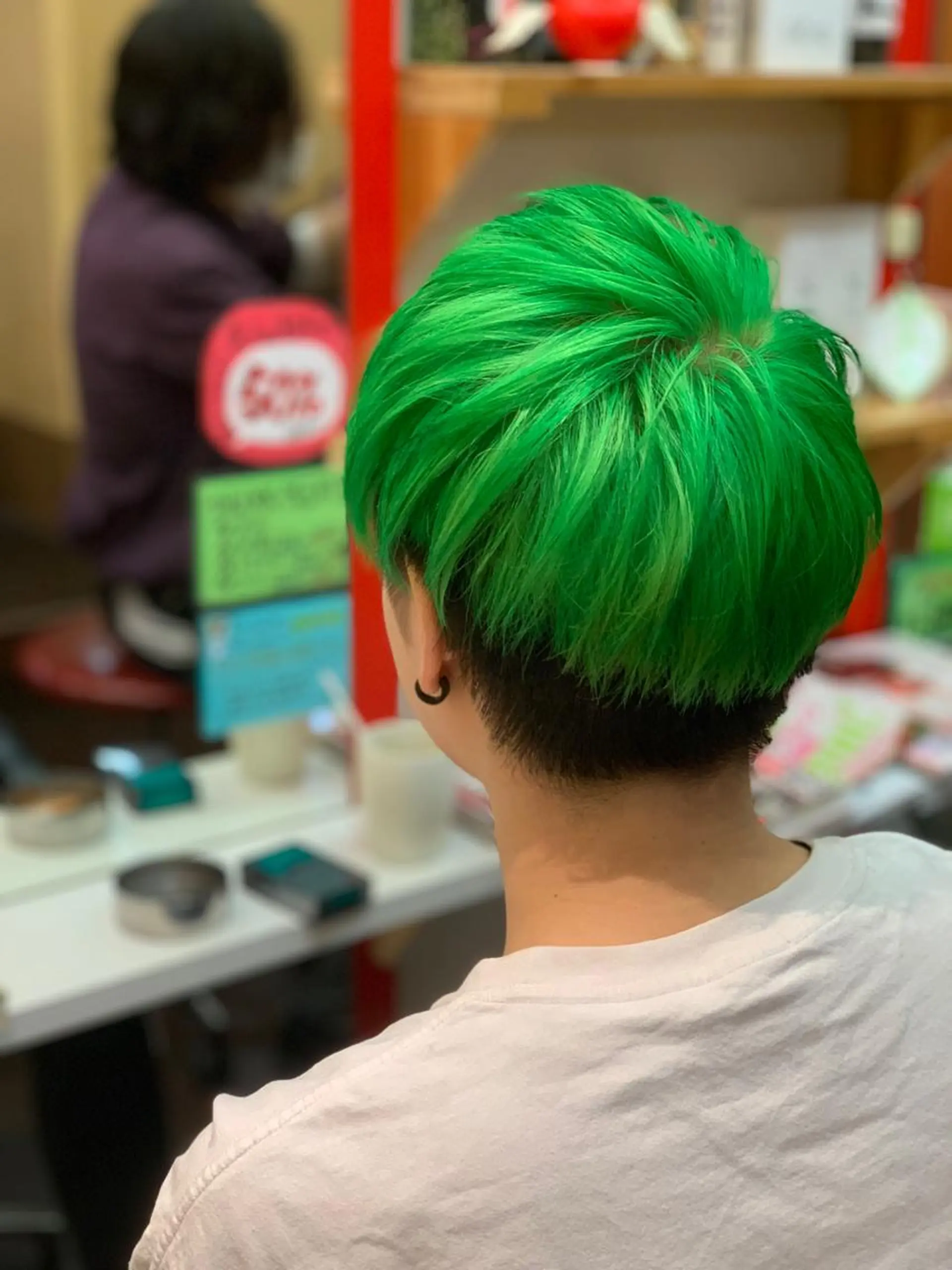 ショート カラー ヘアカラー たけい ゆうきのヘアスタイル