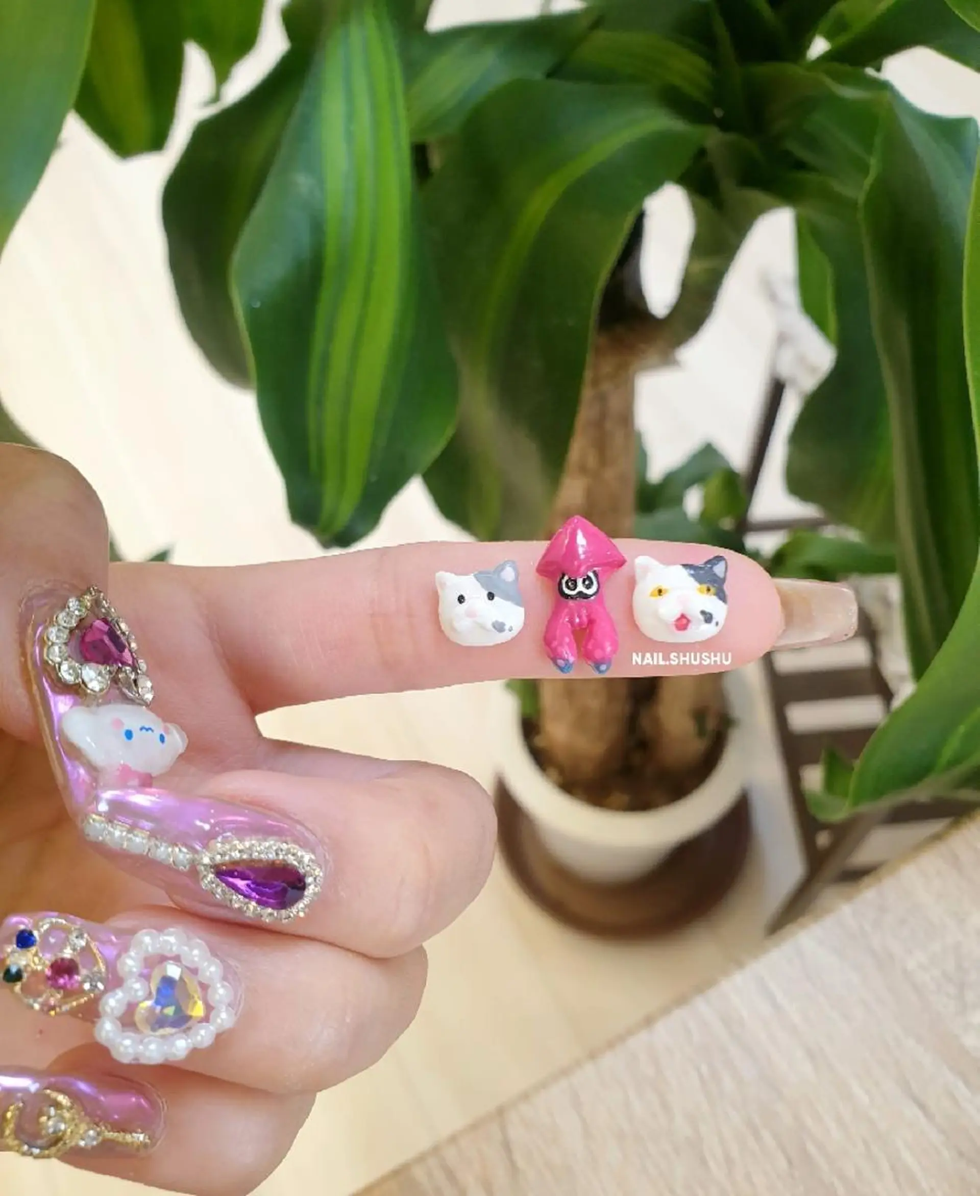 ネイル アートネイル 韓国ネイル 持ち込み ニュアンスネイル シンプルネイル 3dパーツ/流行り 👧shushu❤️のネイルデザイン