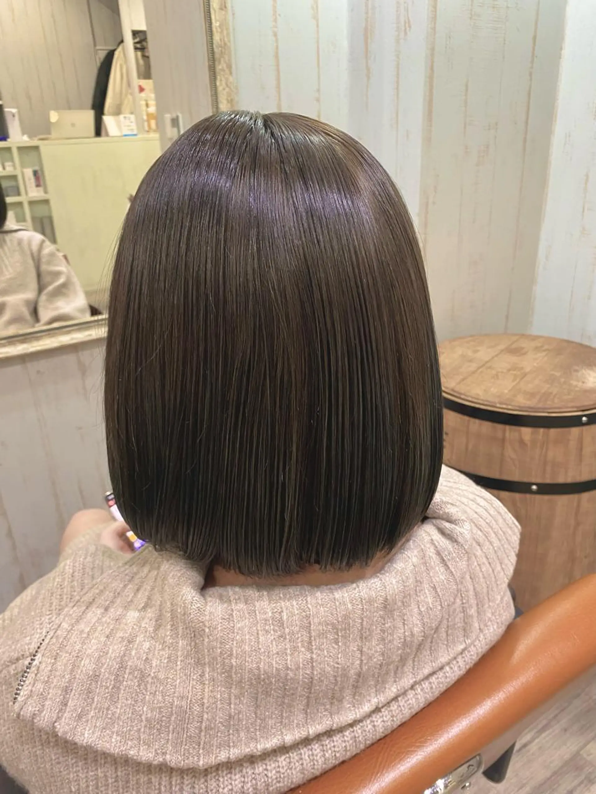 カラー ベージュカラー ブリーチ ブリーチなしカラー オリーブベージュ 桑原 由理のヘアスタイル