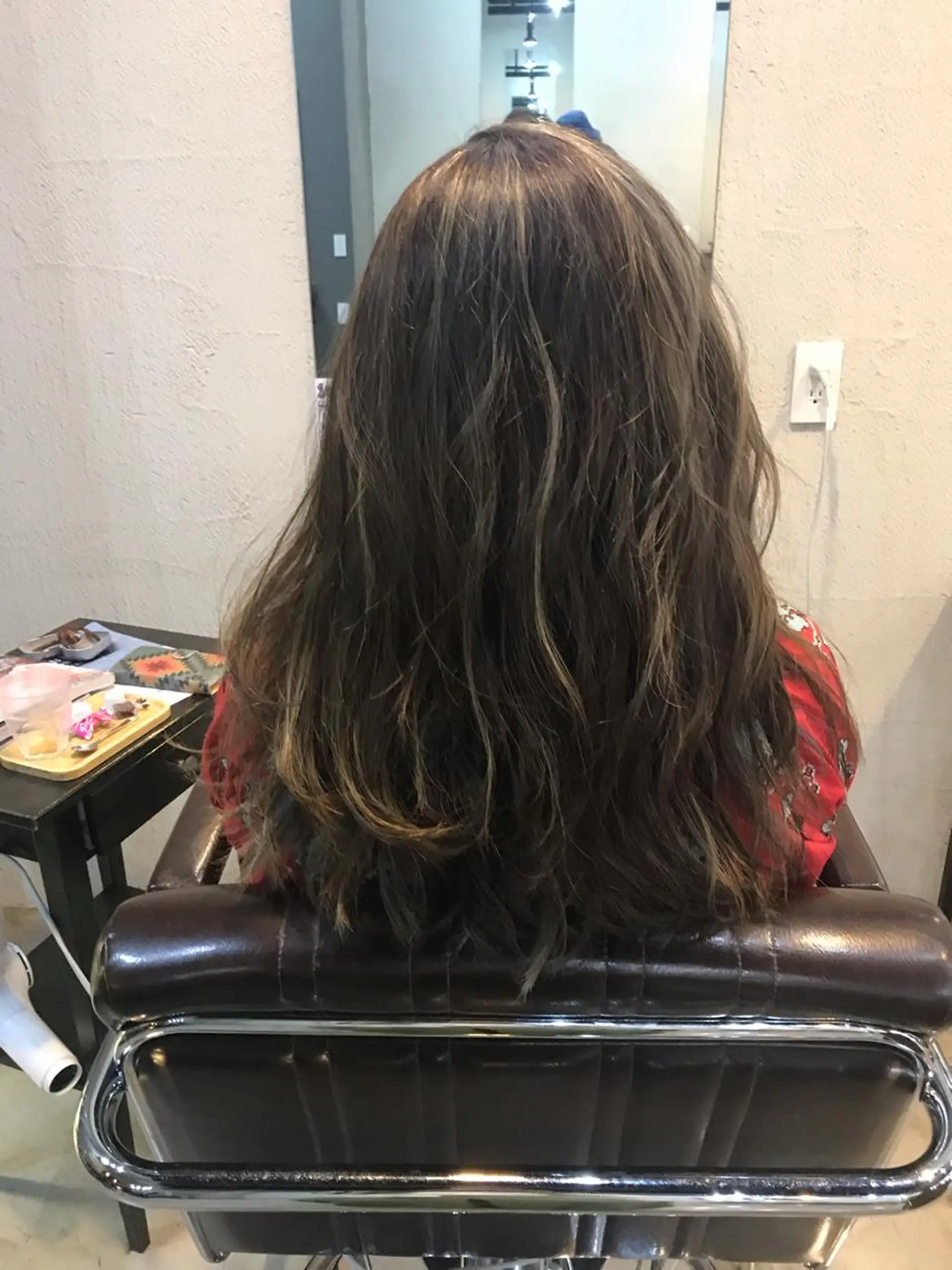 カラー グレージュ ハイライトカラー 正分 真美のヘアスタイル