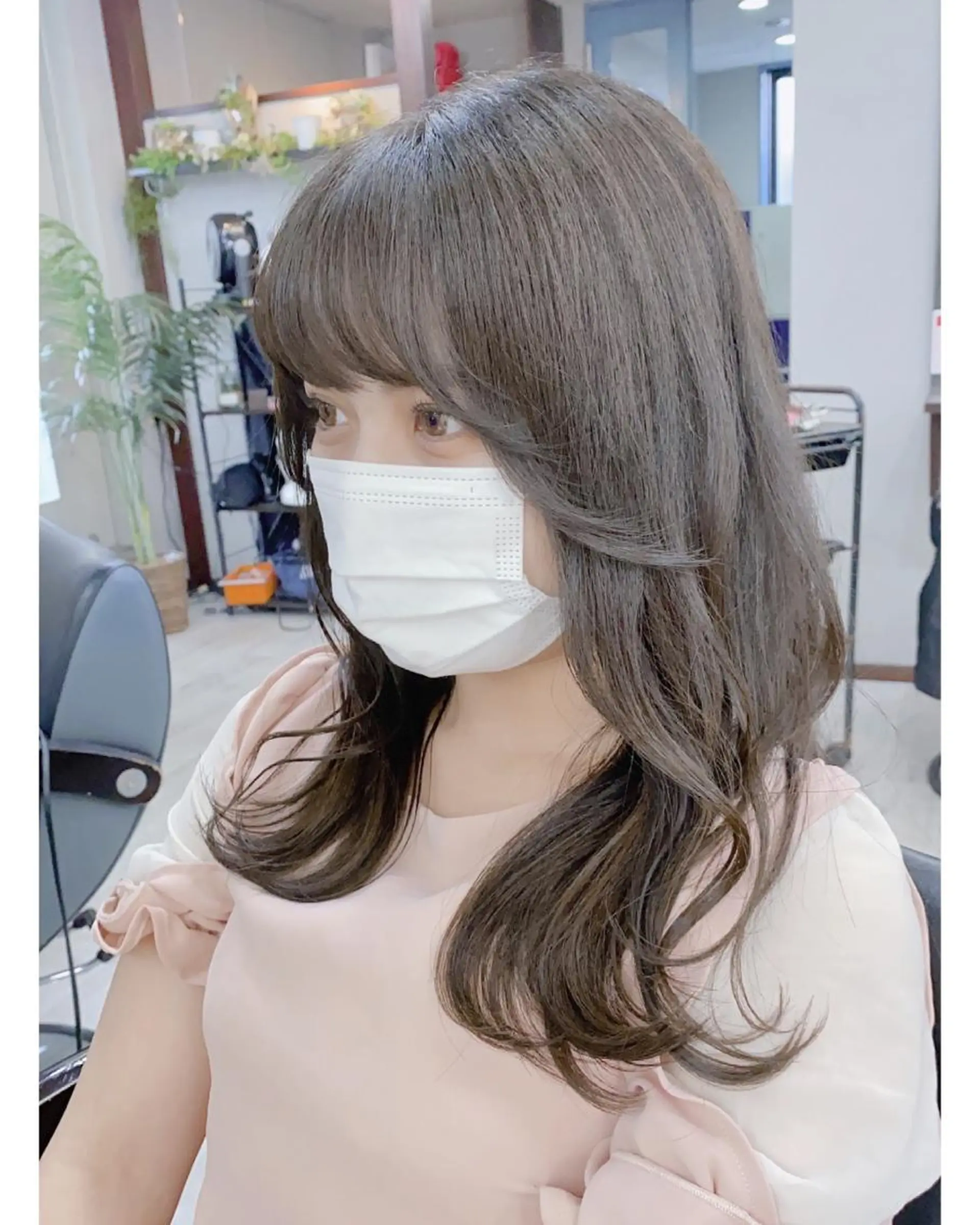 ロング カラー グレージュ オリーブグレージュ オリーブグレー ＊横浜駅＊ 金子 誠也のヘアスタイル