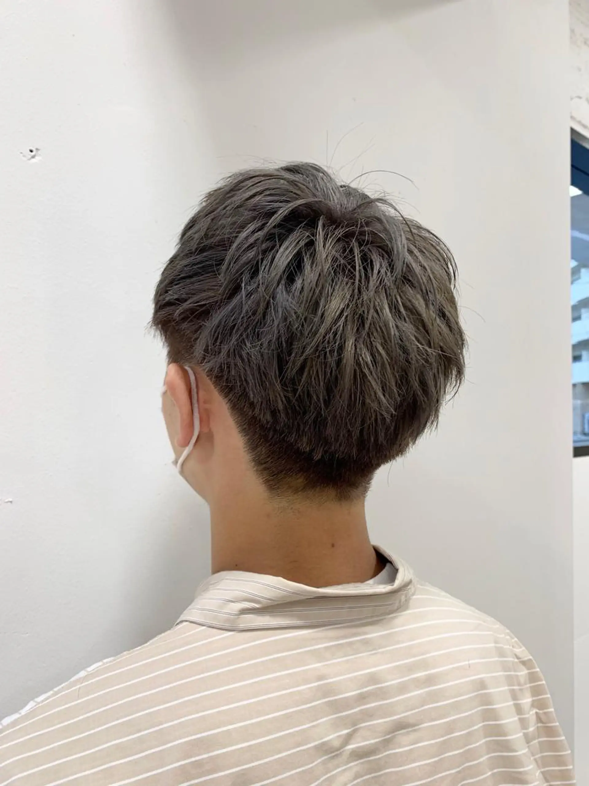 カラー メンズ 山下恋佳/矢場町/ ブリーチ/ショートのヘアスタイル