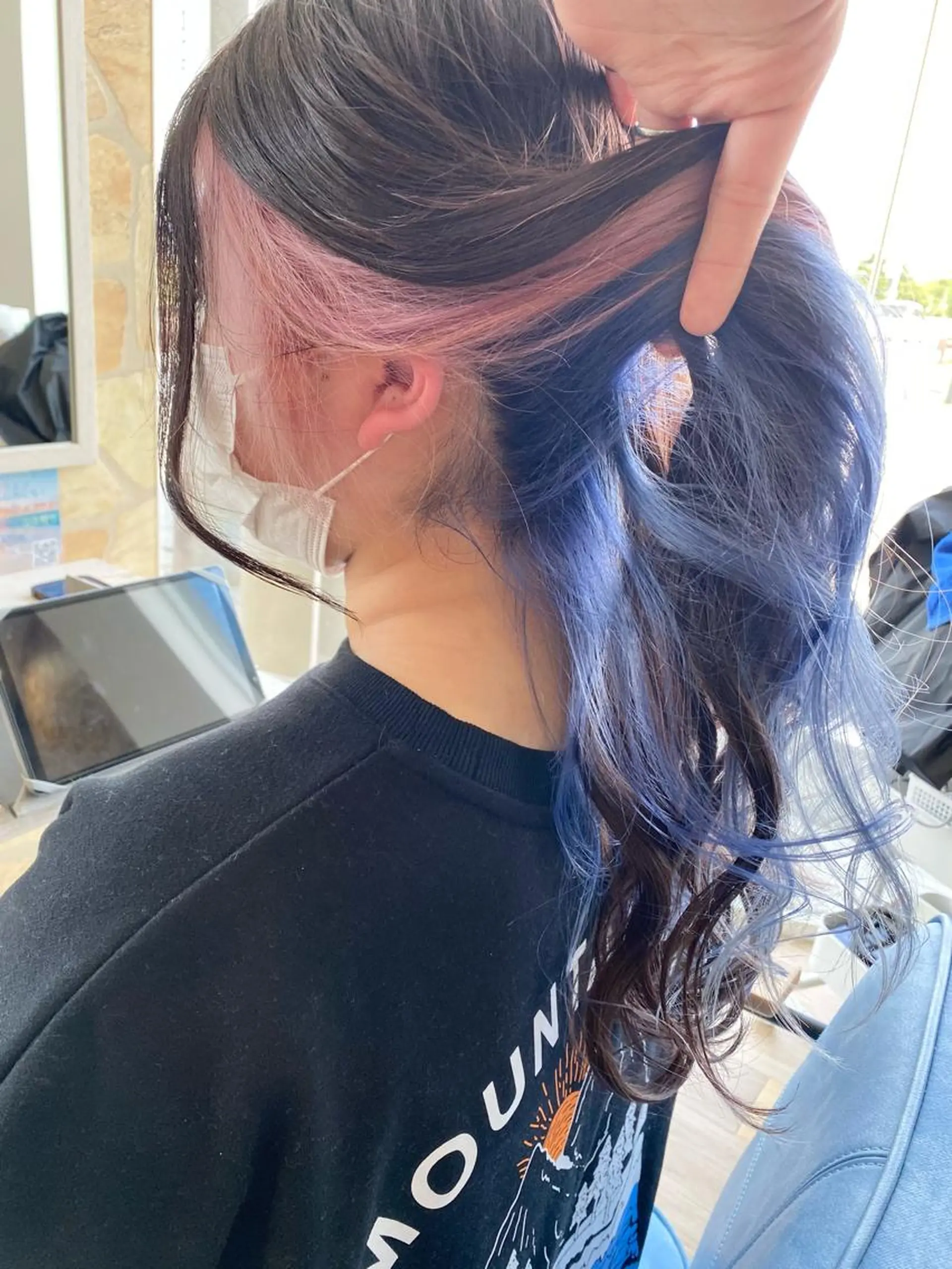 ロング ケアブリーチ 黒瀬有汰のヘアスタイル