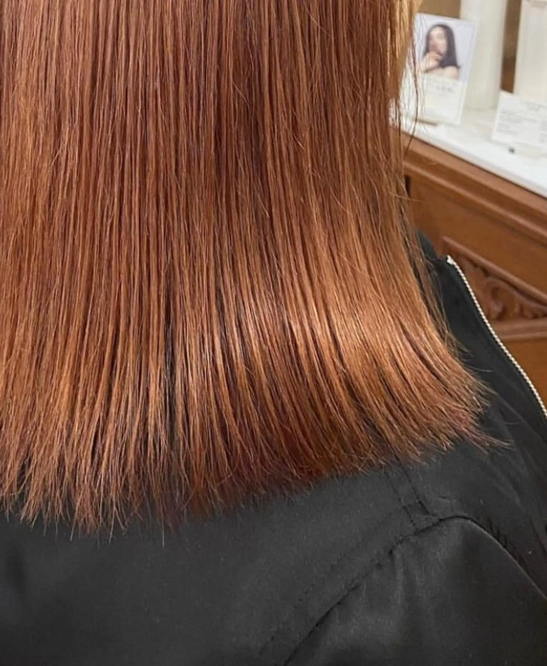 カラー 犬塚 梨花のヘアスタイル