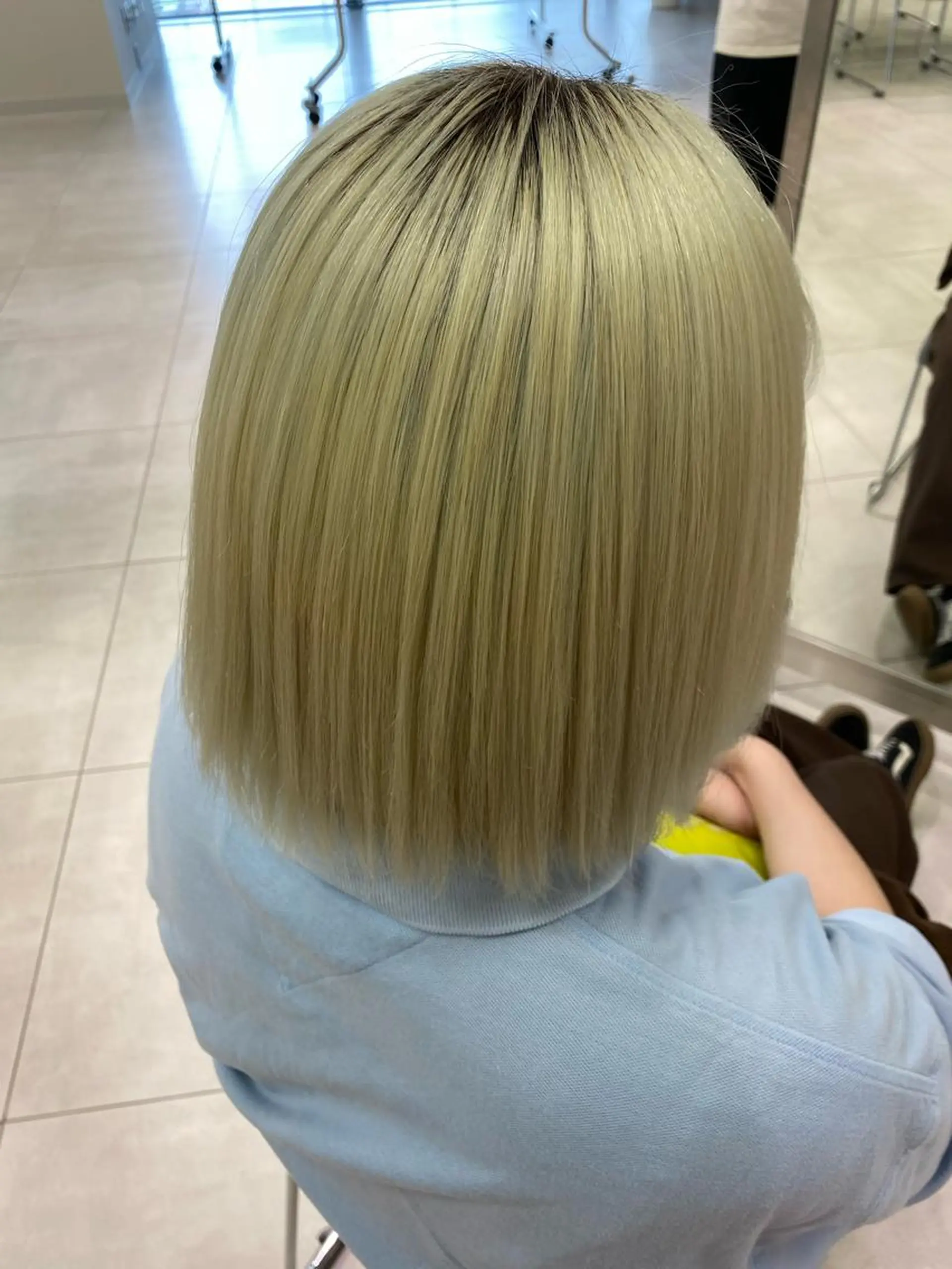 ショート トリートメント カット ヘアカラー トリートメント hina💟 透明感カラーのヘアスタイル