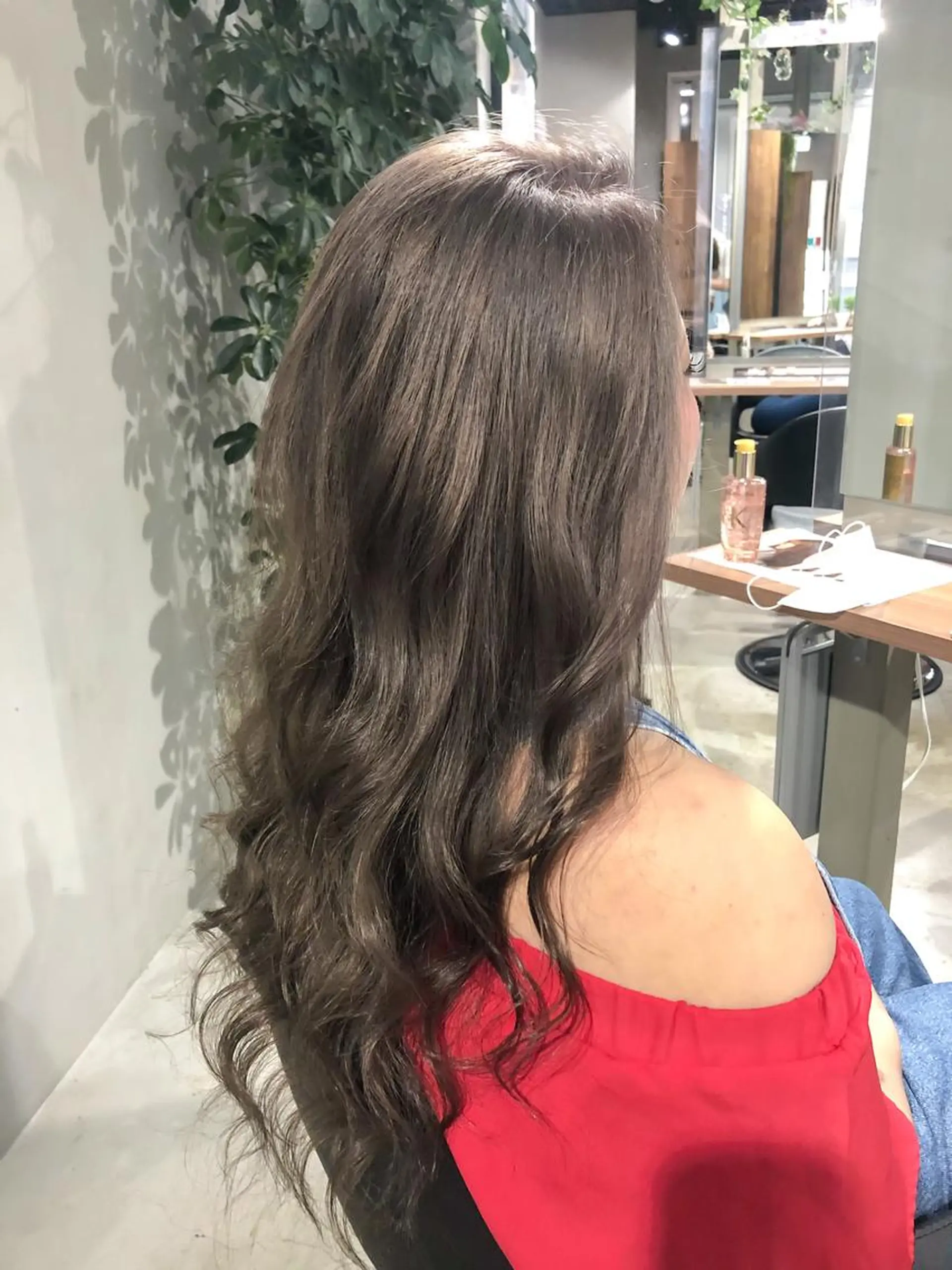 ロング カラー yuuka🌻 ハイライト/艶カラーのヘアスタイル