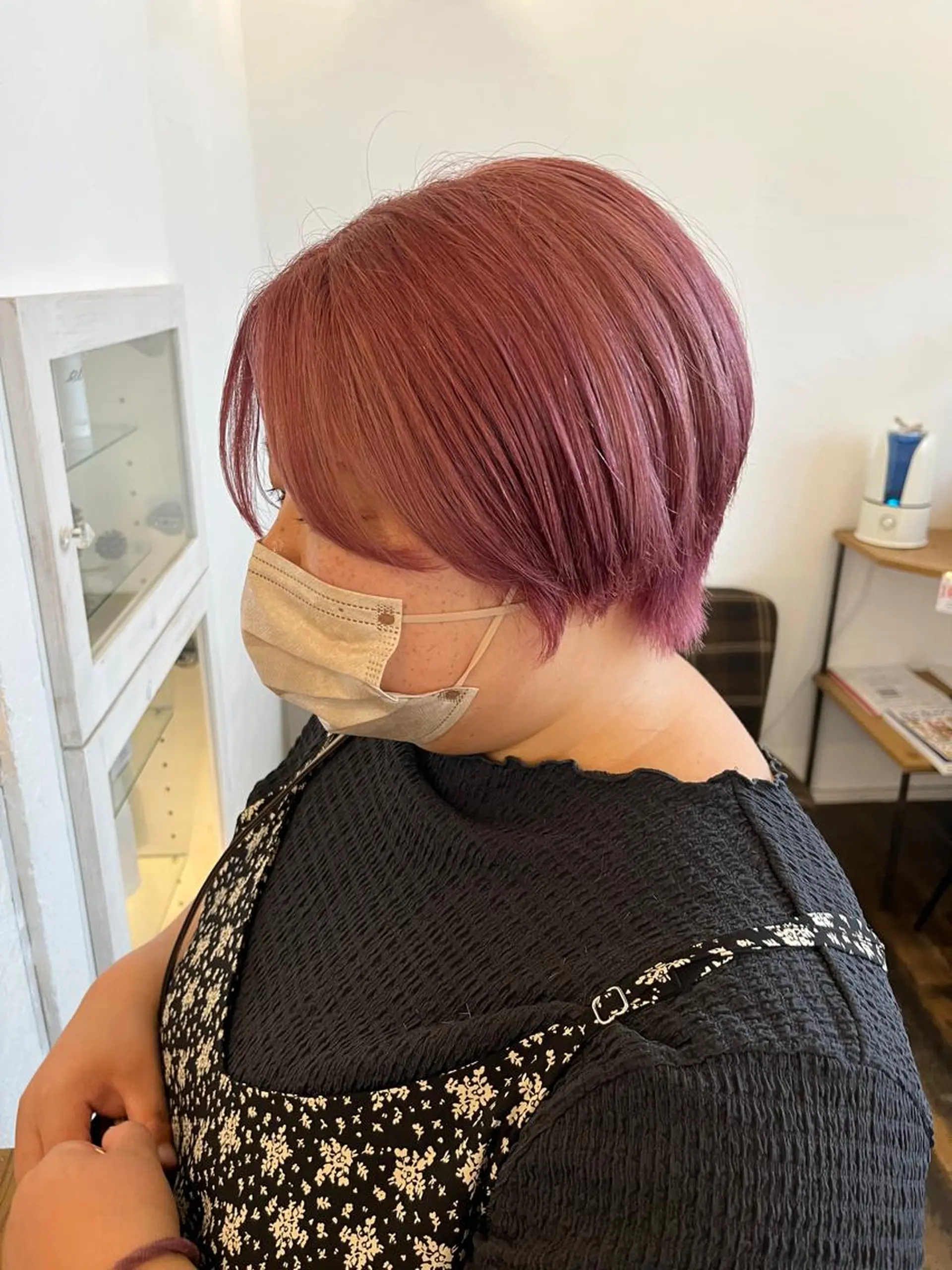 ショート カラー ピンクカラー シアーピンク ショートヘア 伊藤ゆかり/髪質改善 /透明感カラーのヘアスタイル