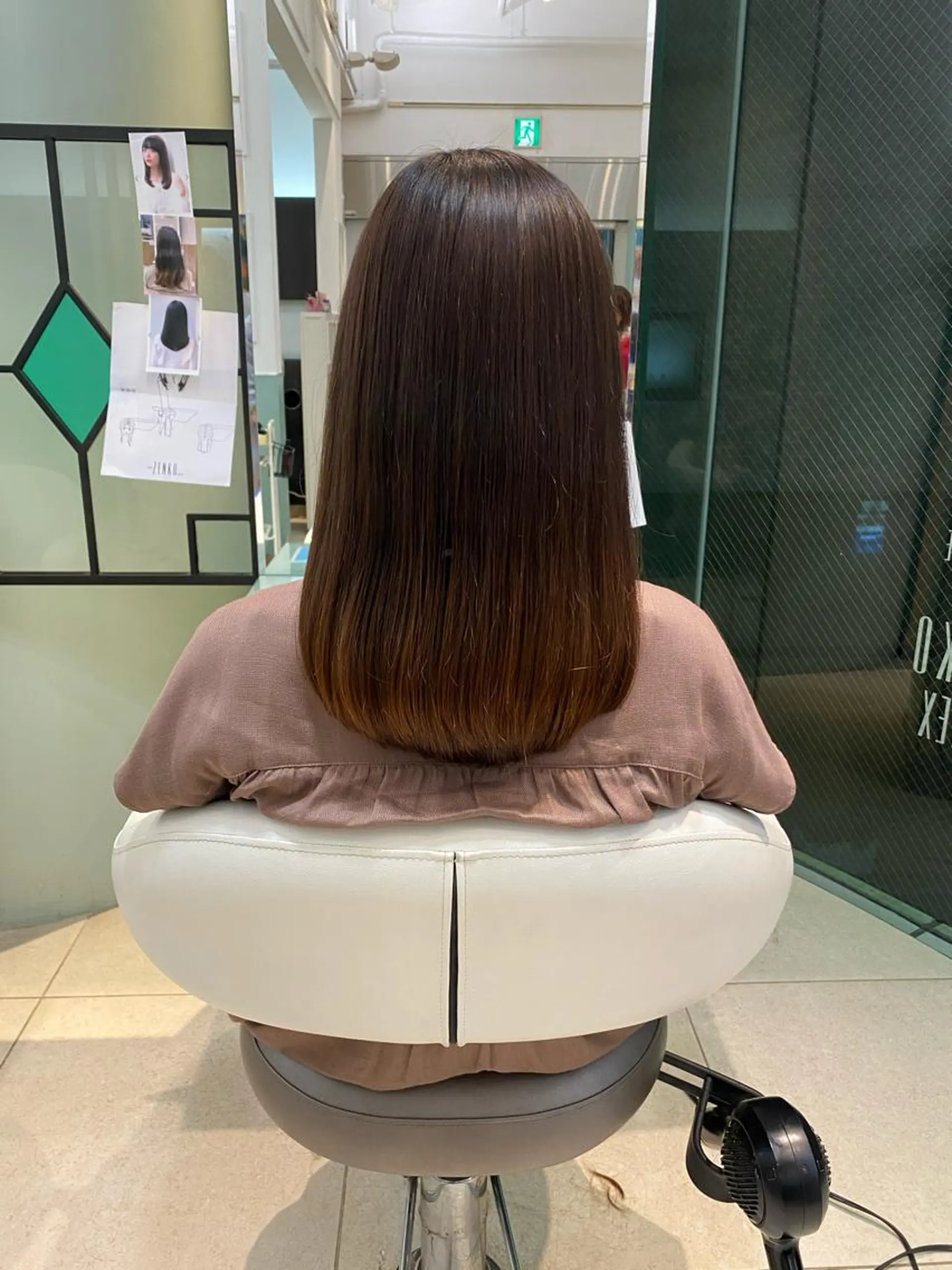 セミロング 山崎 航のヘアスタイル