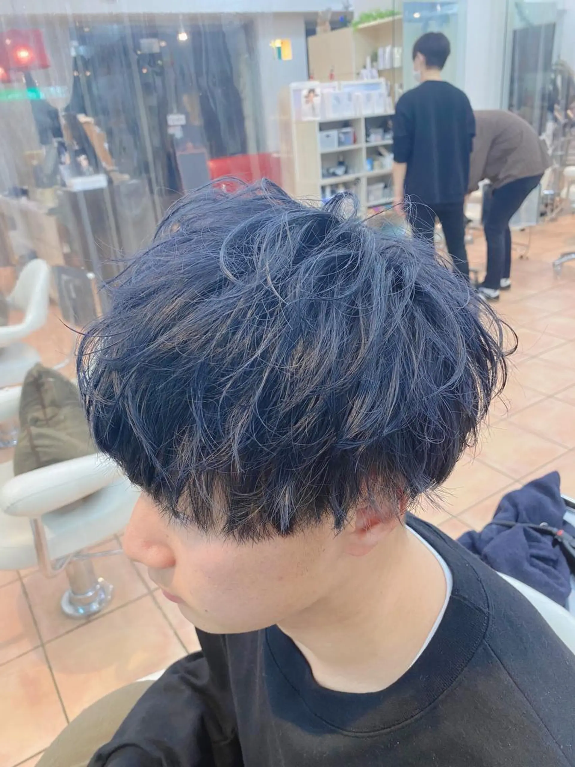 ショート カット ヘアカラー カラー特化 横川　翔希のヘアスタイル