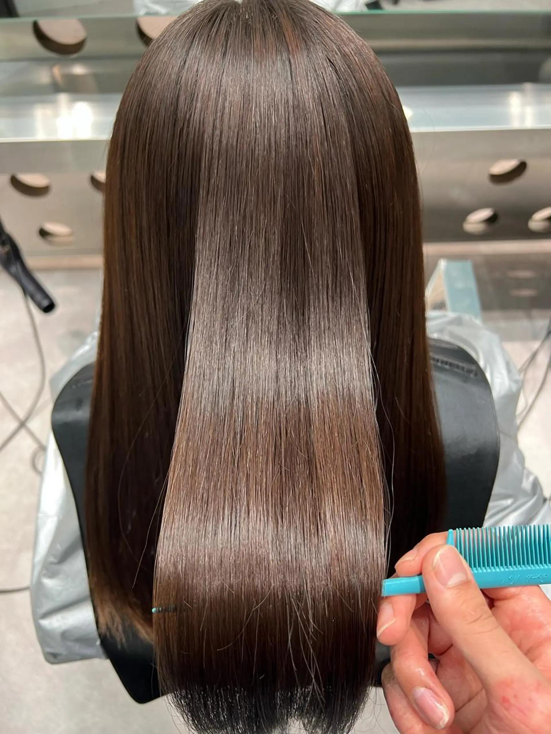 セミロング パーマ ストレートパーマ 堀江 /木下椋麻のヘアスタイル