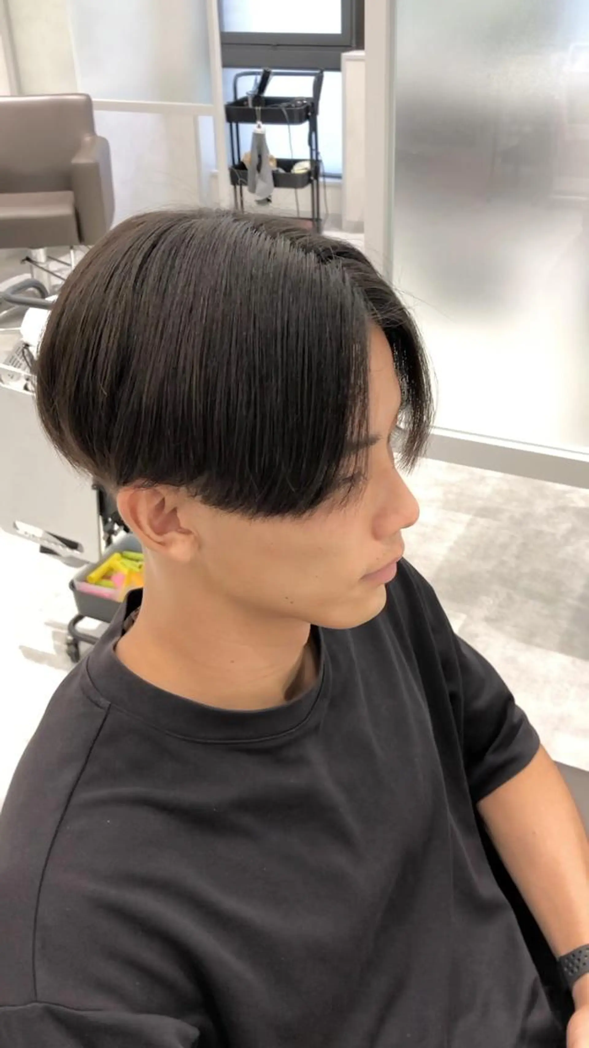 ショート カラー メンズ 関西センターパート メンズモデル募集のヘアスタイル