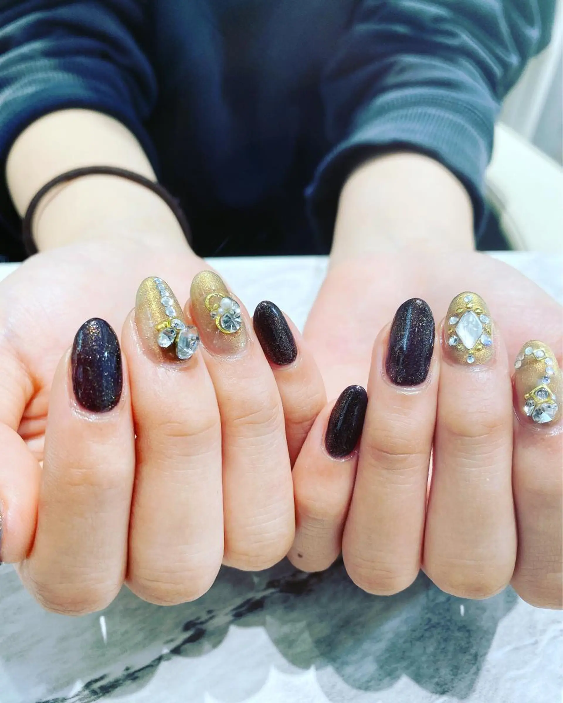 ネイル ラメ(グリッター) ハンドネイル フットネイル ハンドケア nail salon  AlgeTy所属・✴︎:.｡. MAKI.｡.:✴︎のネイルデザイン