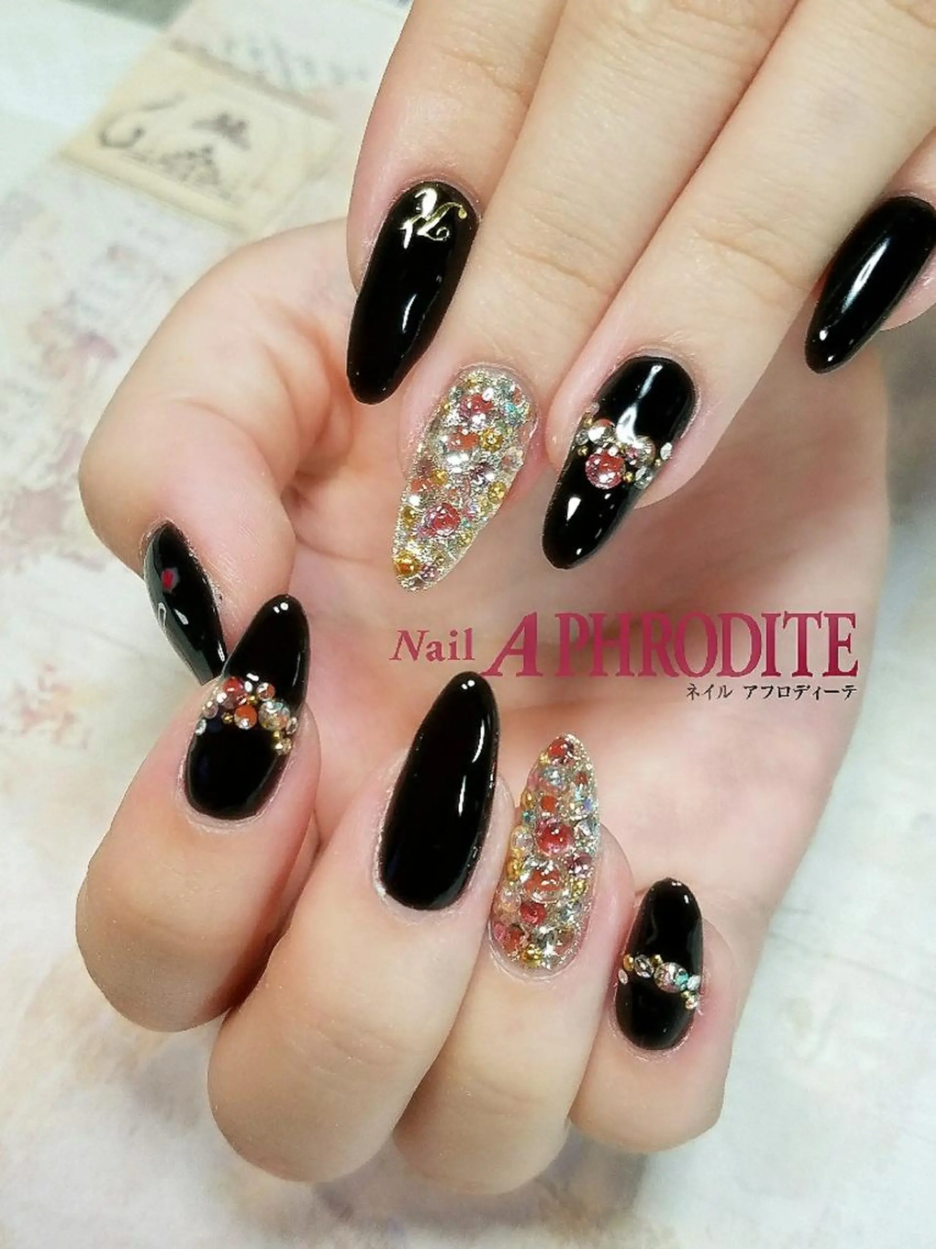 ネイル Nail  Aphroditeのネイルデザイン