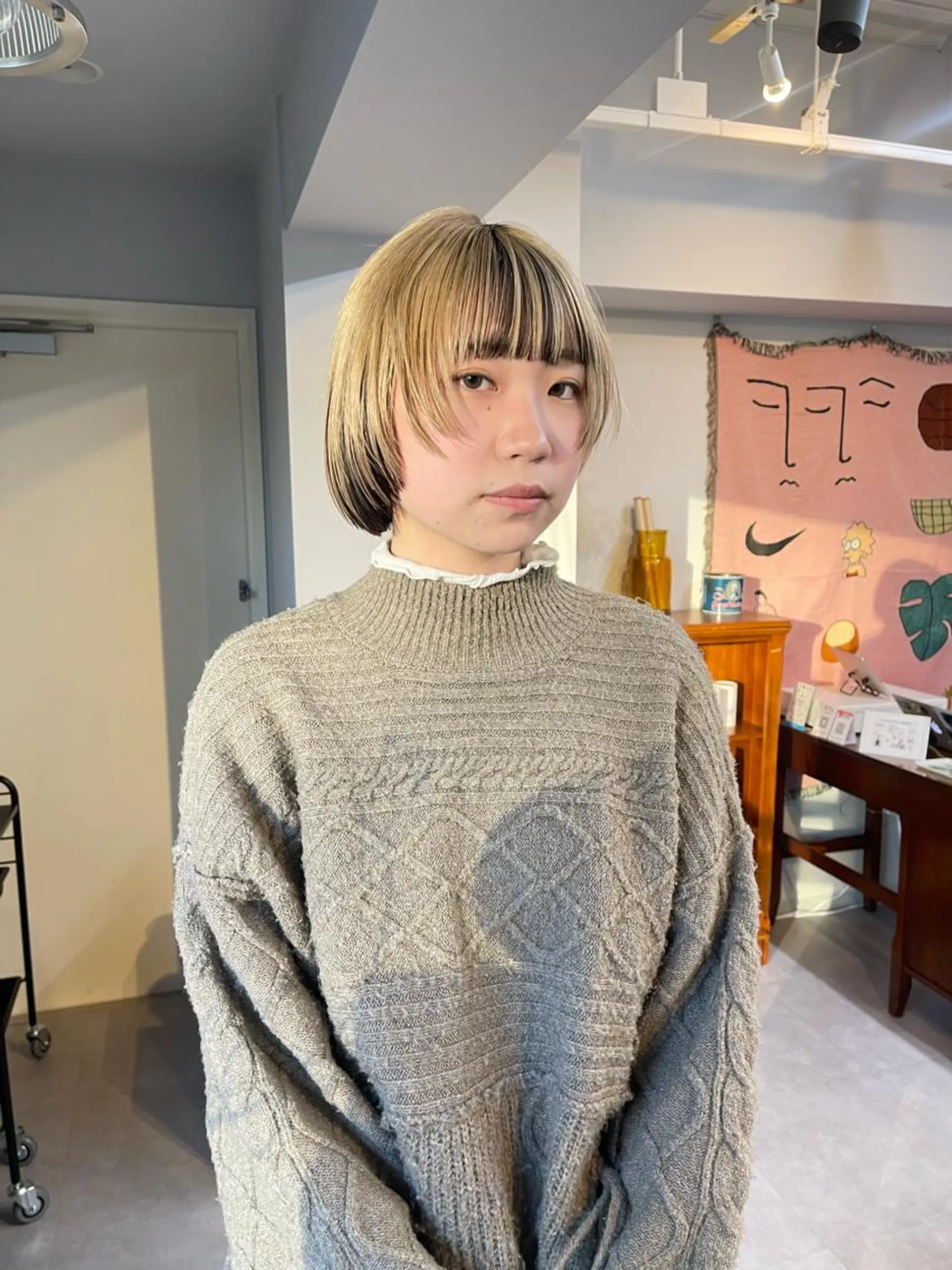 ショート カラー ボブレイヤー インナーカラー ボブ 顔まわりレイヤー レイヤーカット カット ヘアカラー トリートメント ヘアセット MEY HAIR / CURLYS所属・丁寧なカウンセリング 🌿KENTA🌿のヘアスタイル