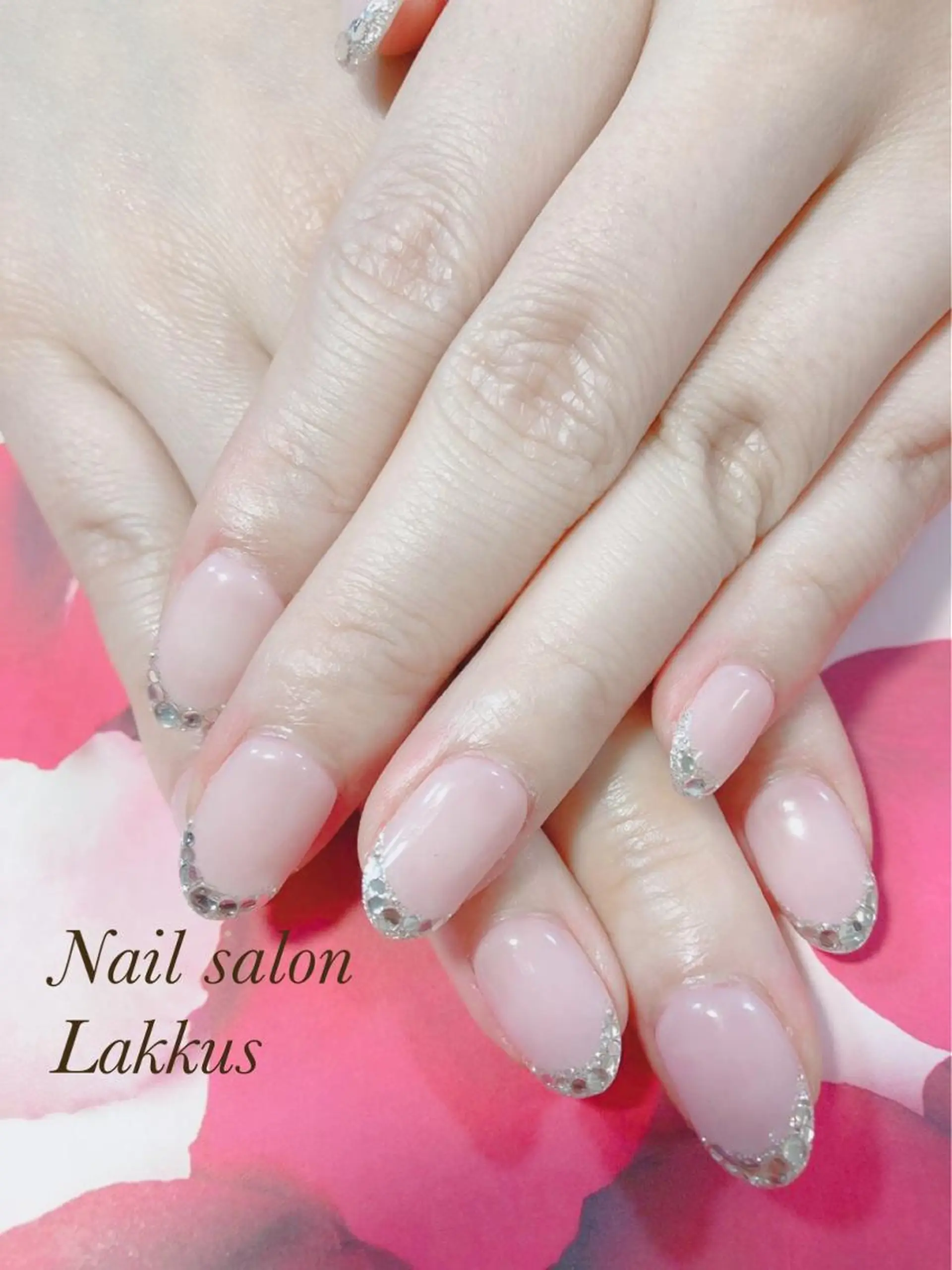 ネイル Lakkus T－CHIのネイルデザイン