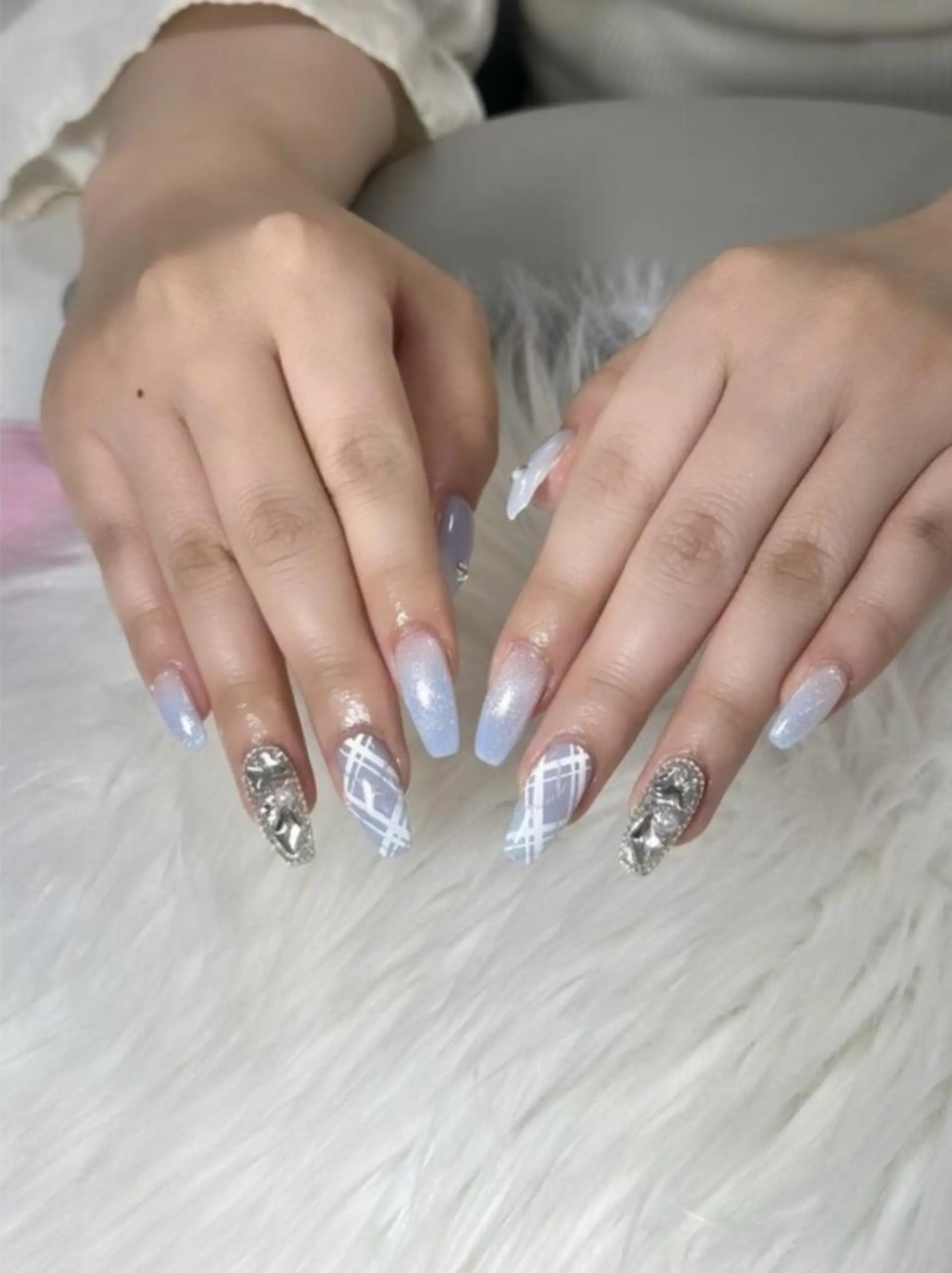 ネイル REBEST南森町 nail🪽のネイルデザイン