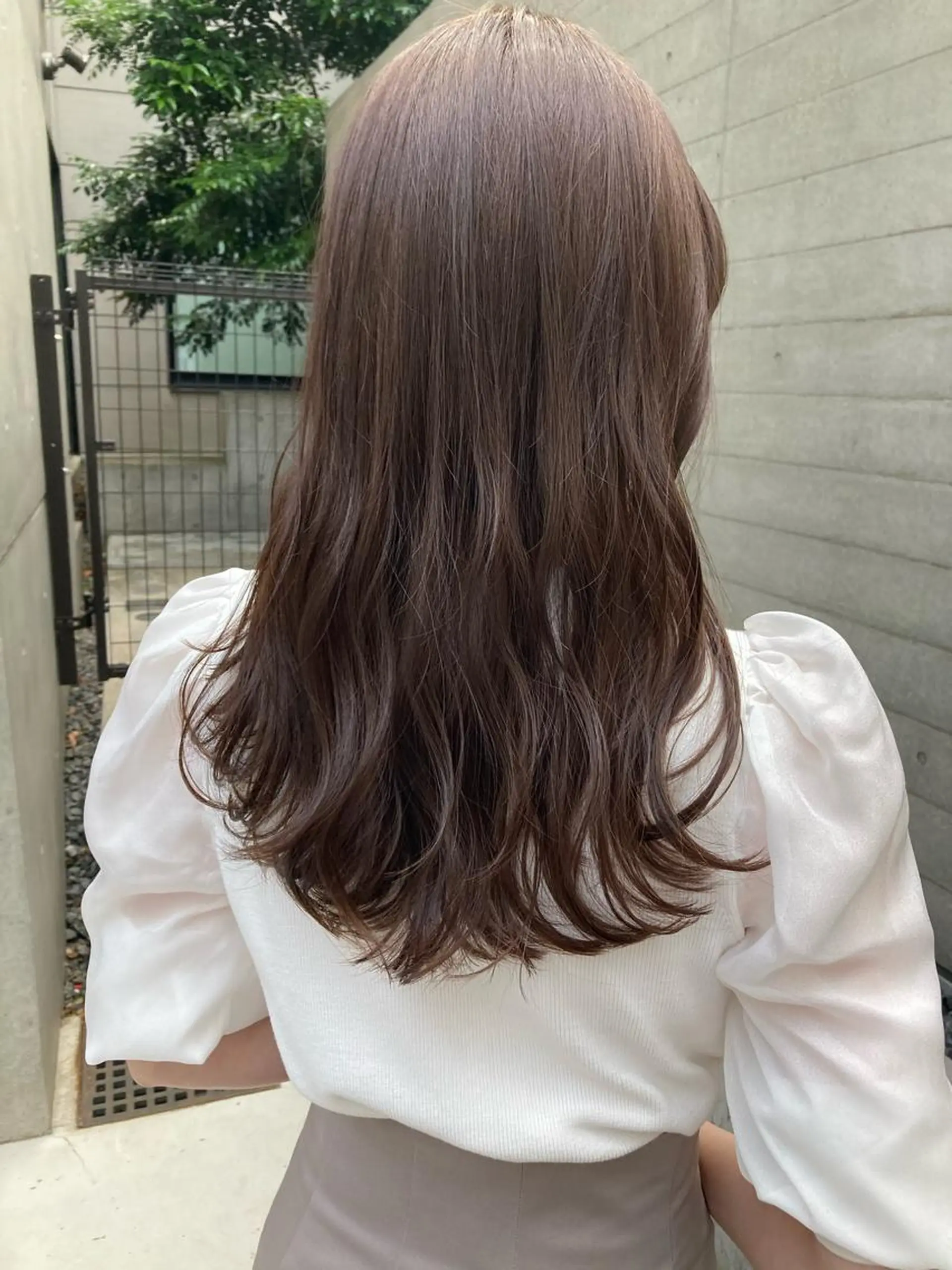 セミロング カット ヘアカラー トリートメント ✨色持ちの良い艶 カラー✨蟹江真世のヘアスタイル