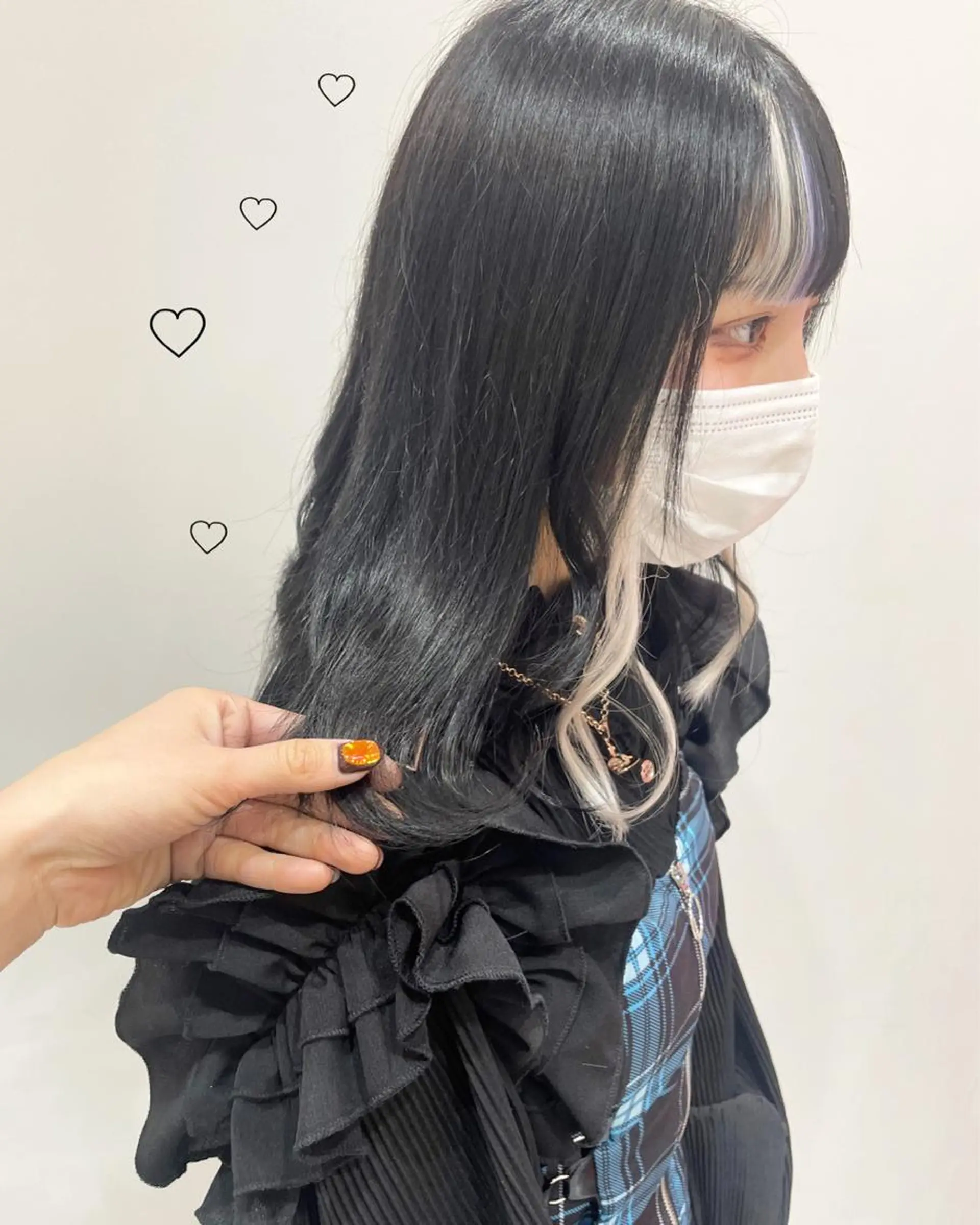 セミロング カラー シールエクステ エクステ EMANON新宿東口所属・新宿駅近♡個室 ♡関口三都季🌜のヘアスタイル