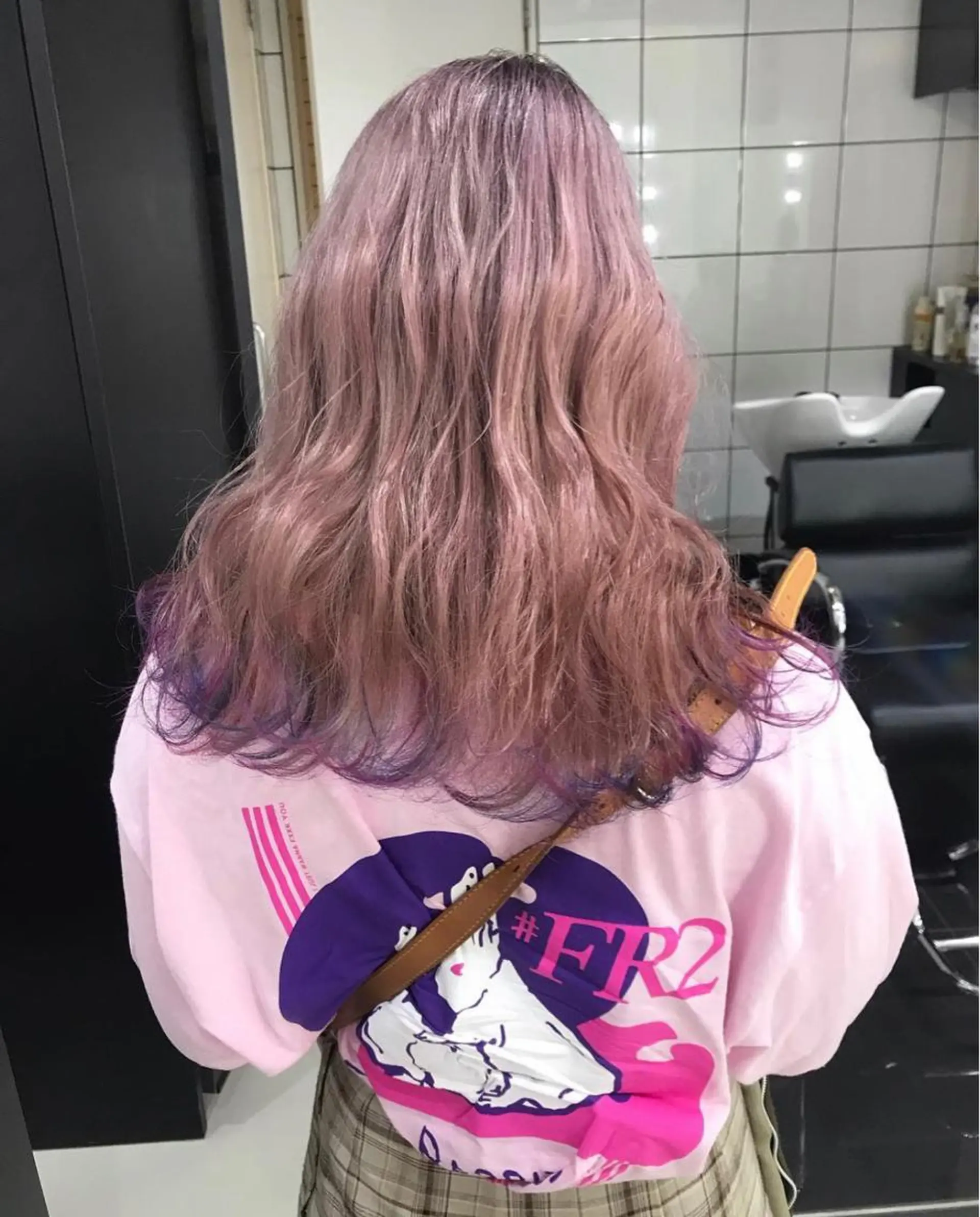 ロング TOMOYA/ ショート、レイヤーのヘアスタイル