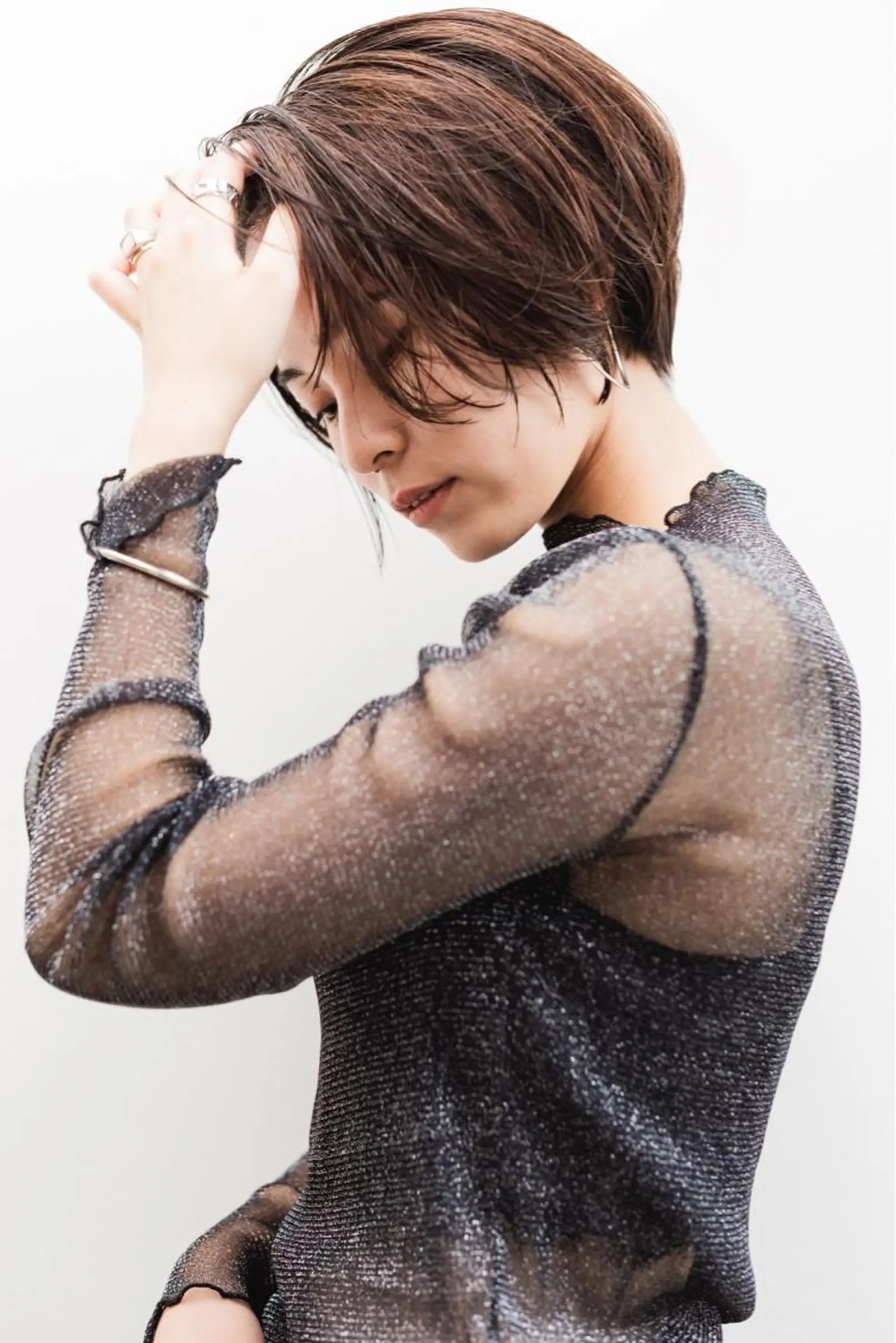 ショート カラー ツジガキ ユウスケのヘアスタイル