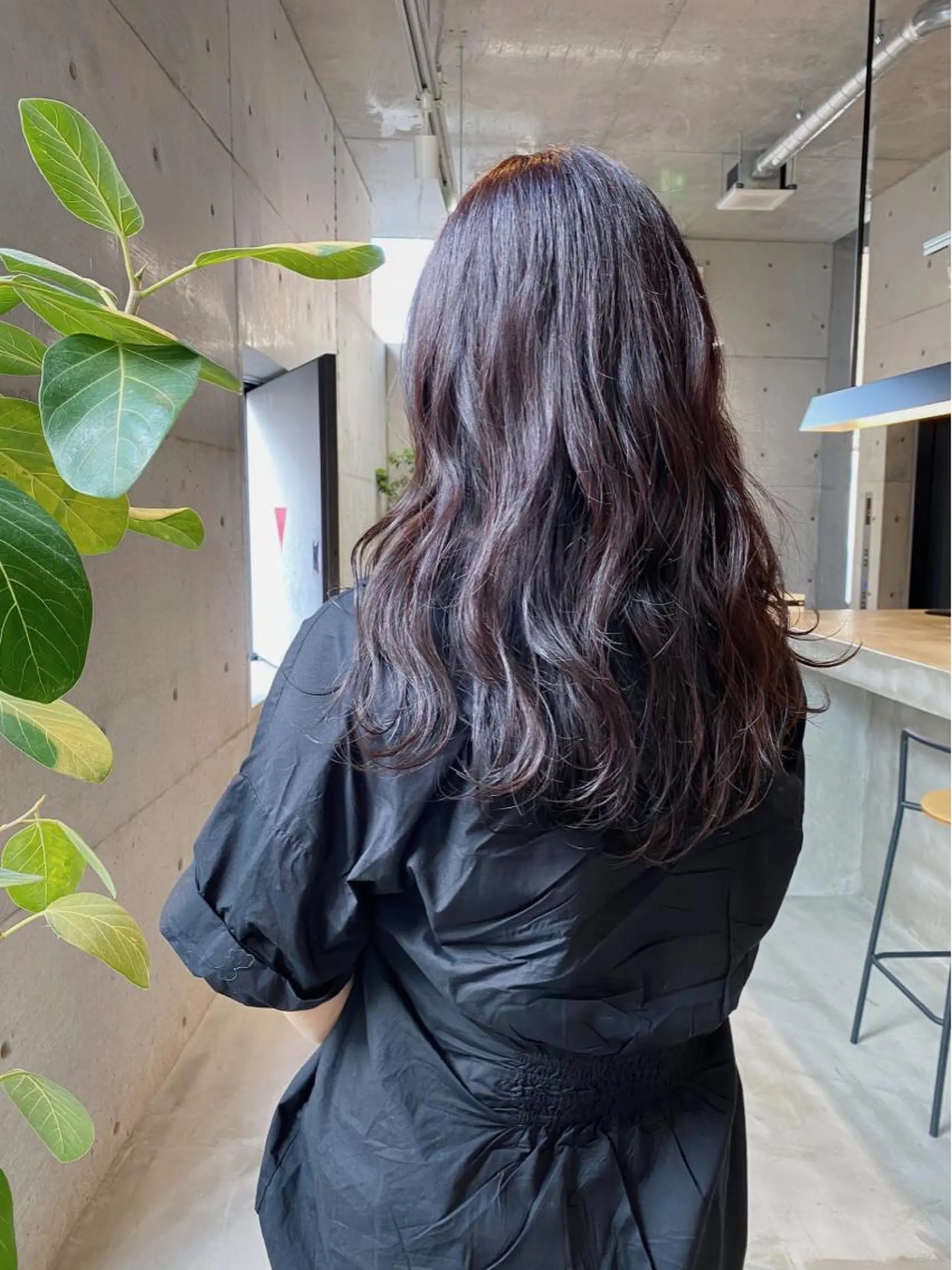 ロング アッシュ son hair HIROEのヘアスタイル