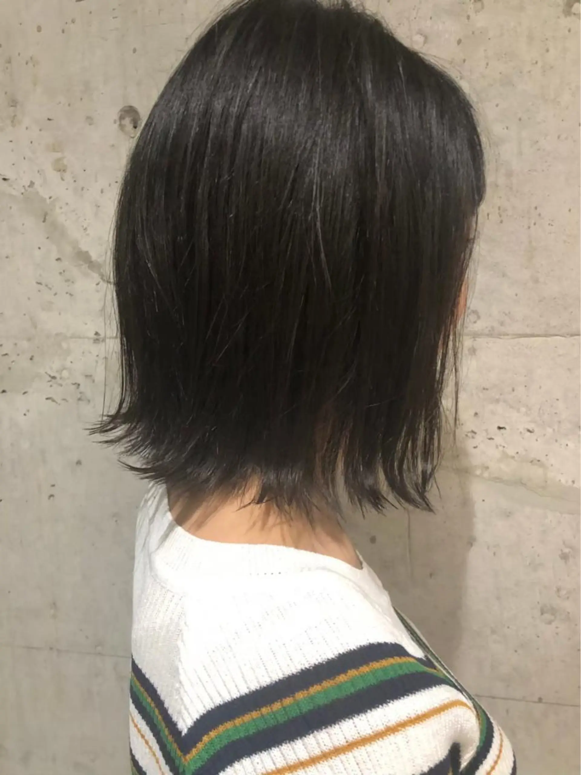 ショート カラー 黒髪 透明感カラー 日野 めぐみのヘアスタイル