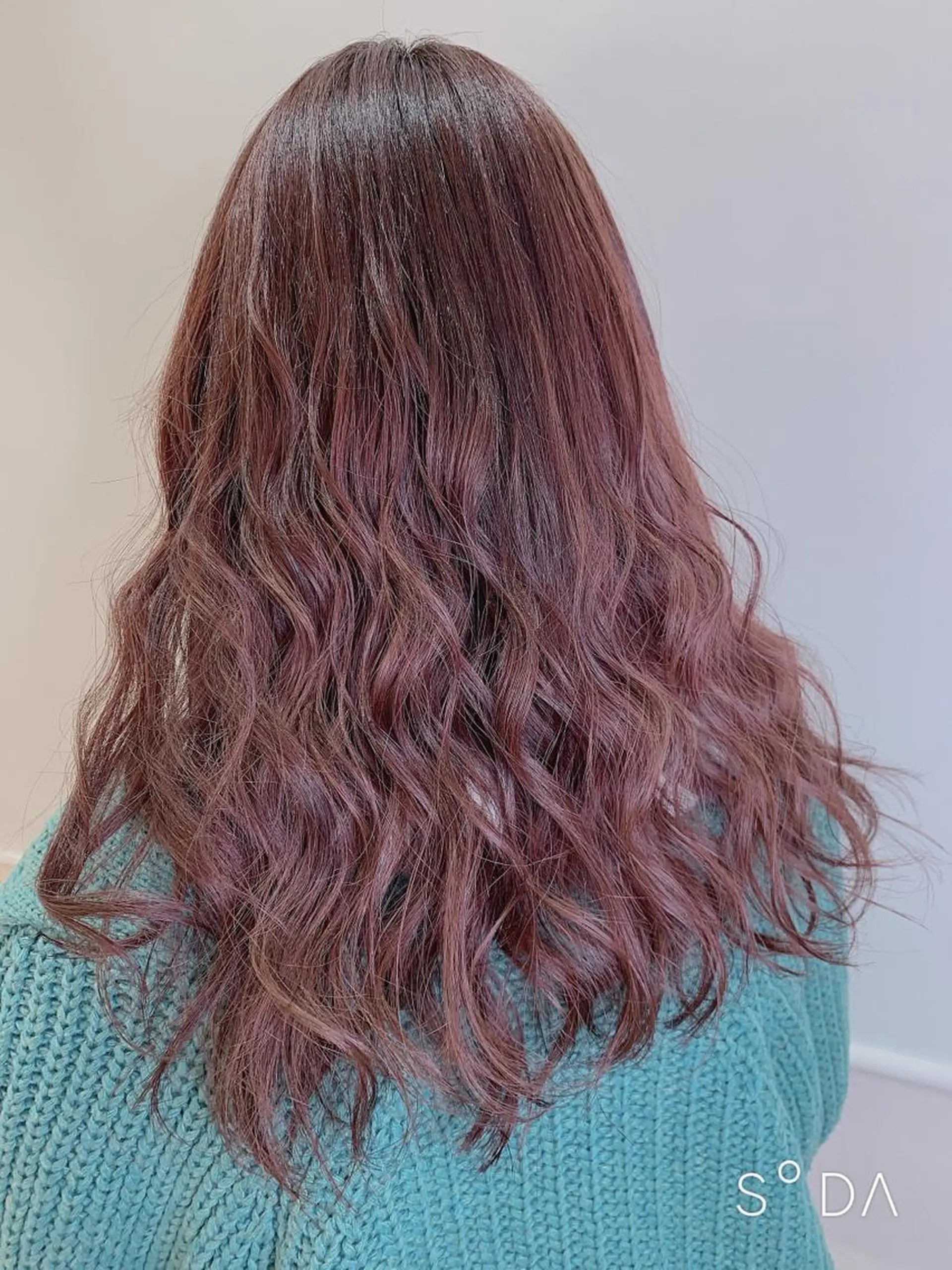 セミロング カラー カット ヘアカラー トリートメント 店長ハイトーンカラー 柞山史奈のヘアスタイル