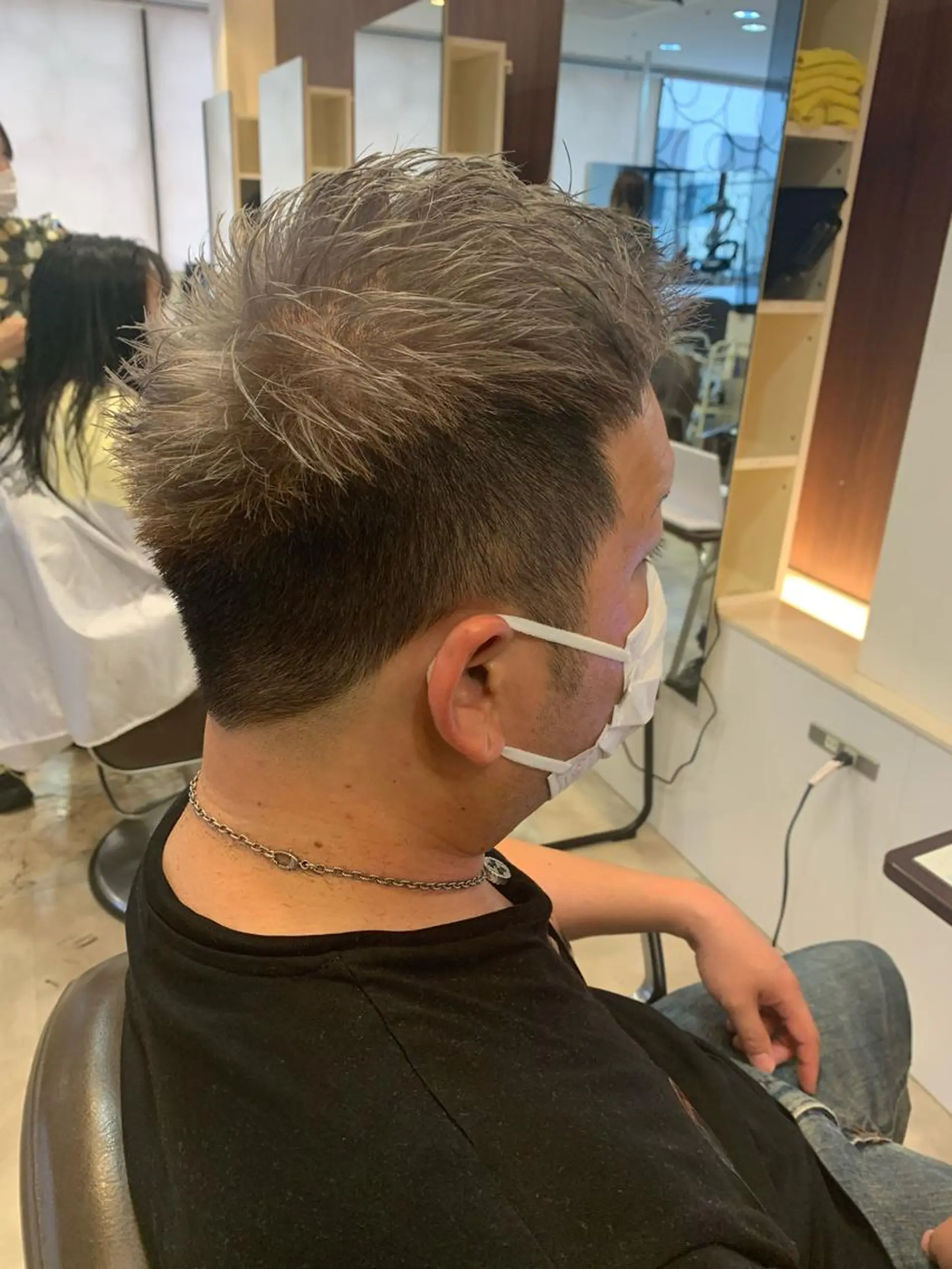 ショート メンズ カット ヘアカラー ヘアセット メンズパーマ/難波/ 心斎橋　室園亮佑のヘアスタイル