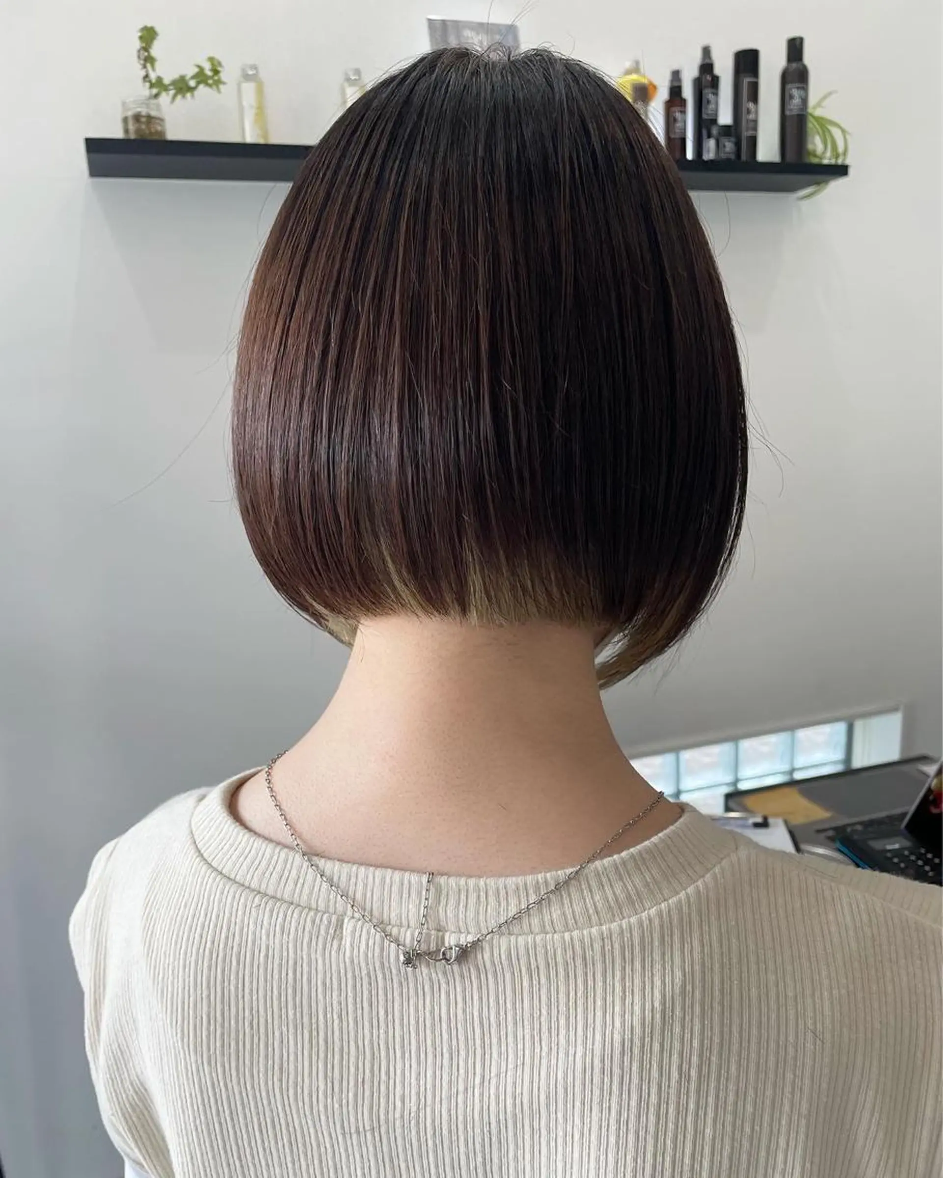 ショート ヘアカラー 明石 歩樹のヘアスタイル