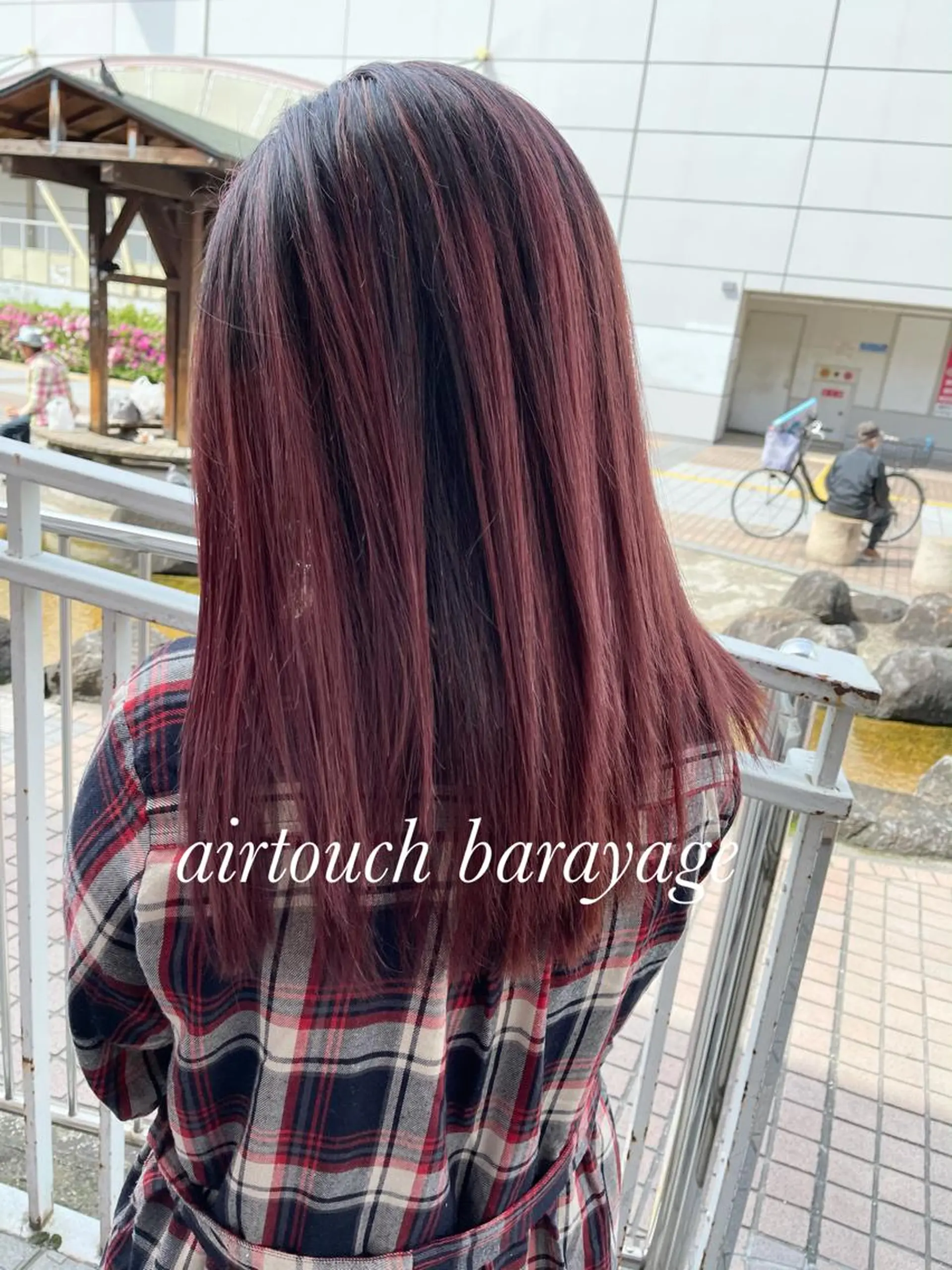 セミロング カラー カット ヘアカラー トリートメント 海外レイヤー/ レイヤーカット/和田のヘアスタイル