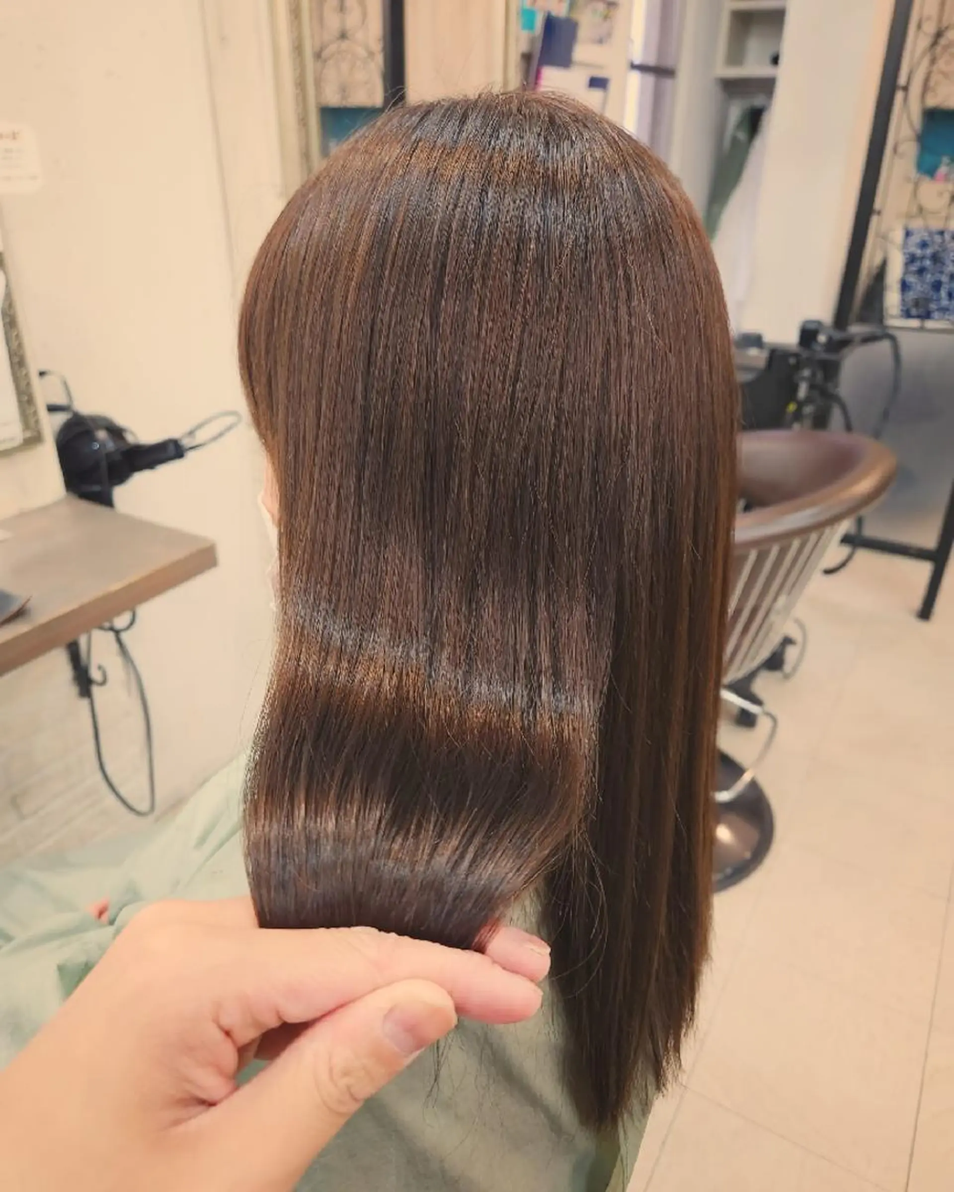 ミディアム カット トリートメント 韓国ヘア🇰🇷 レイヤー/芝春樹のヘアスタイル