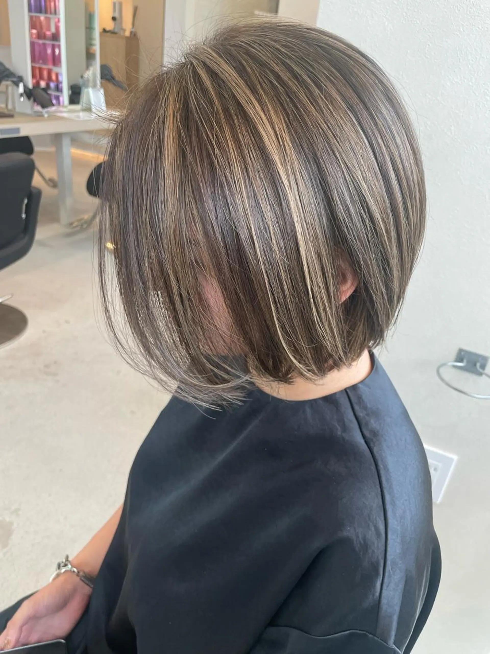 ショート カラー AKI 🐉のヘアスタイル