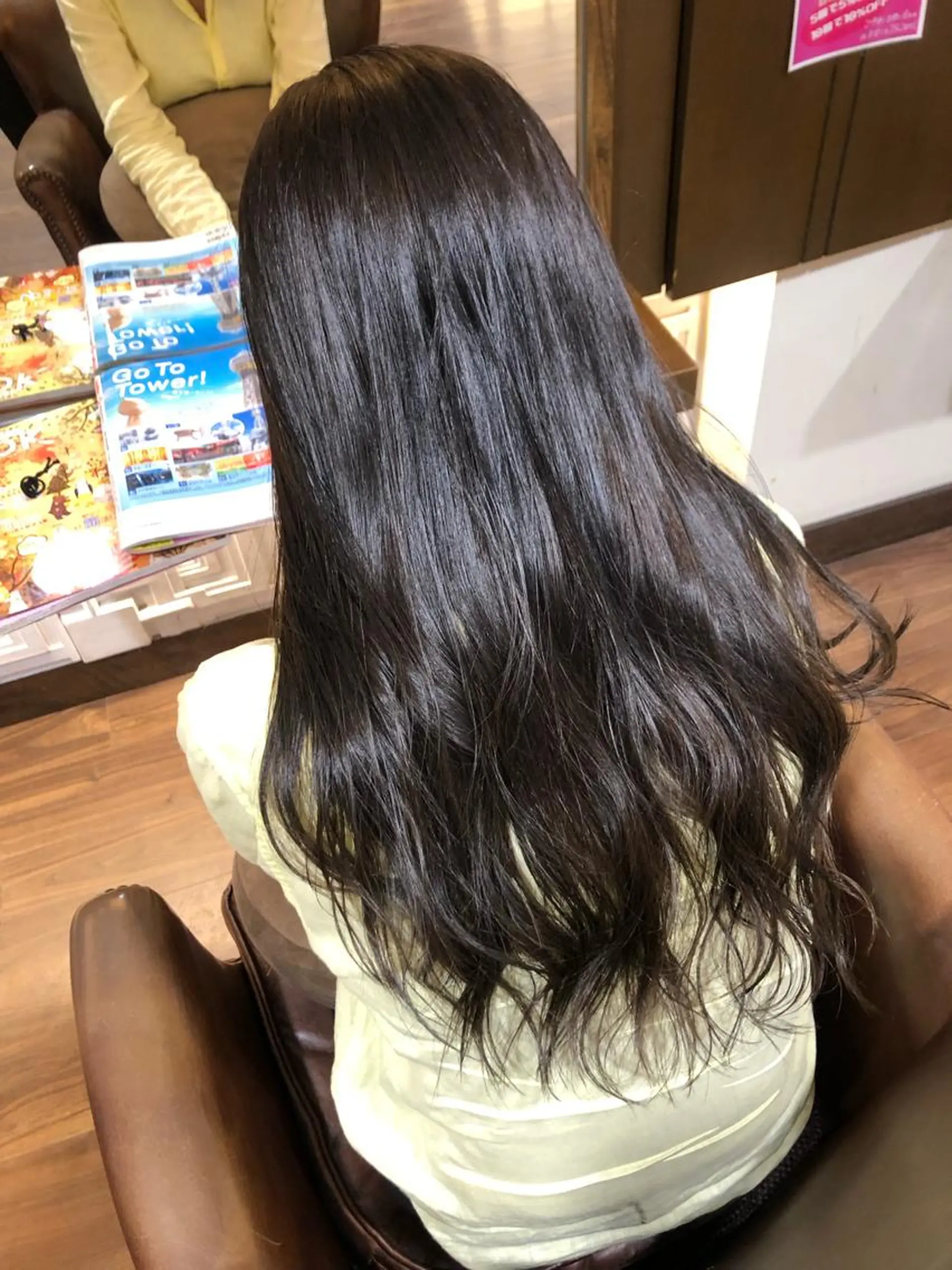 カラー AGREE Momokaのヘアスタイル