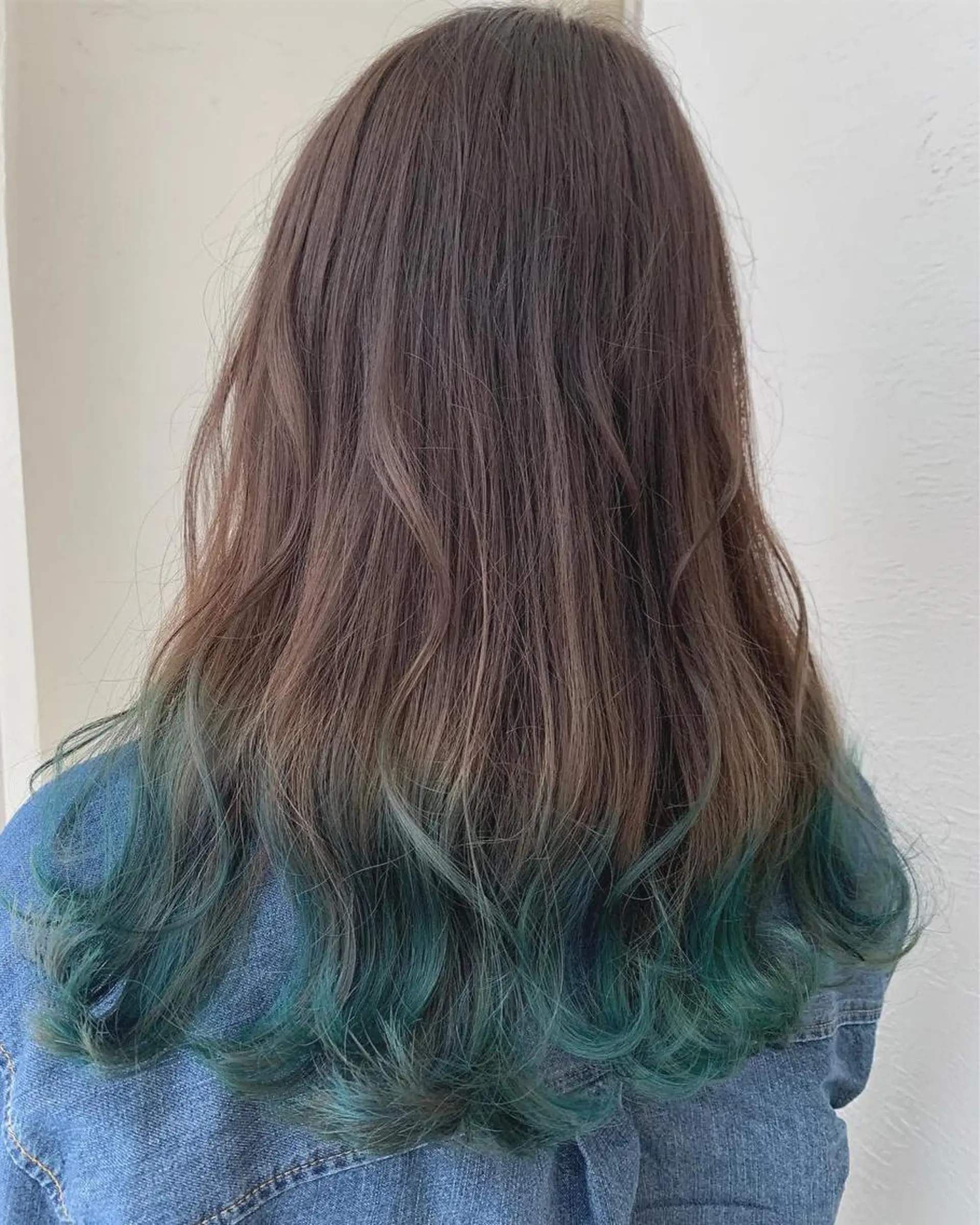 ロング カラー fio マナミのヘアスタイル