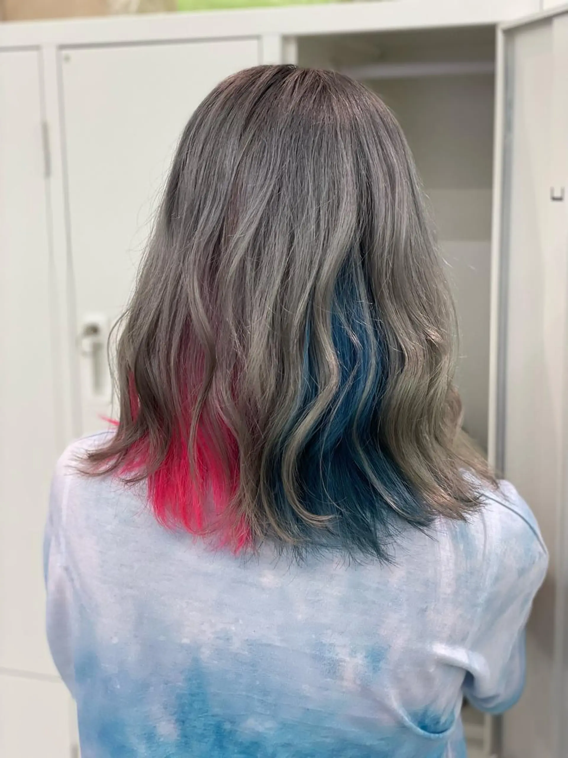 ミディアム カラー ショーヤ/ブリーチ /エクステのヘアスタイル