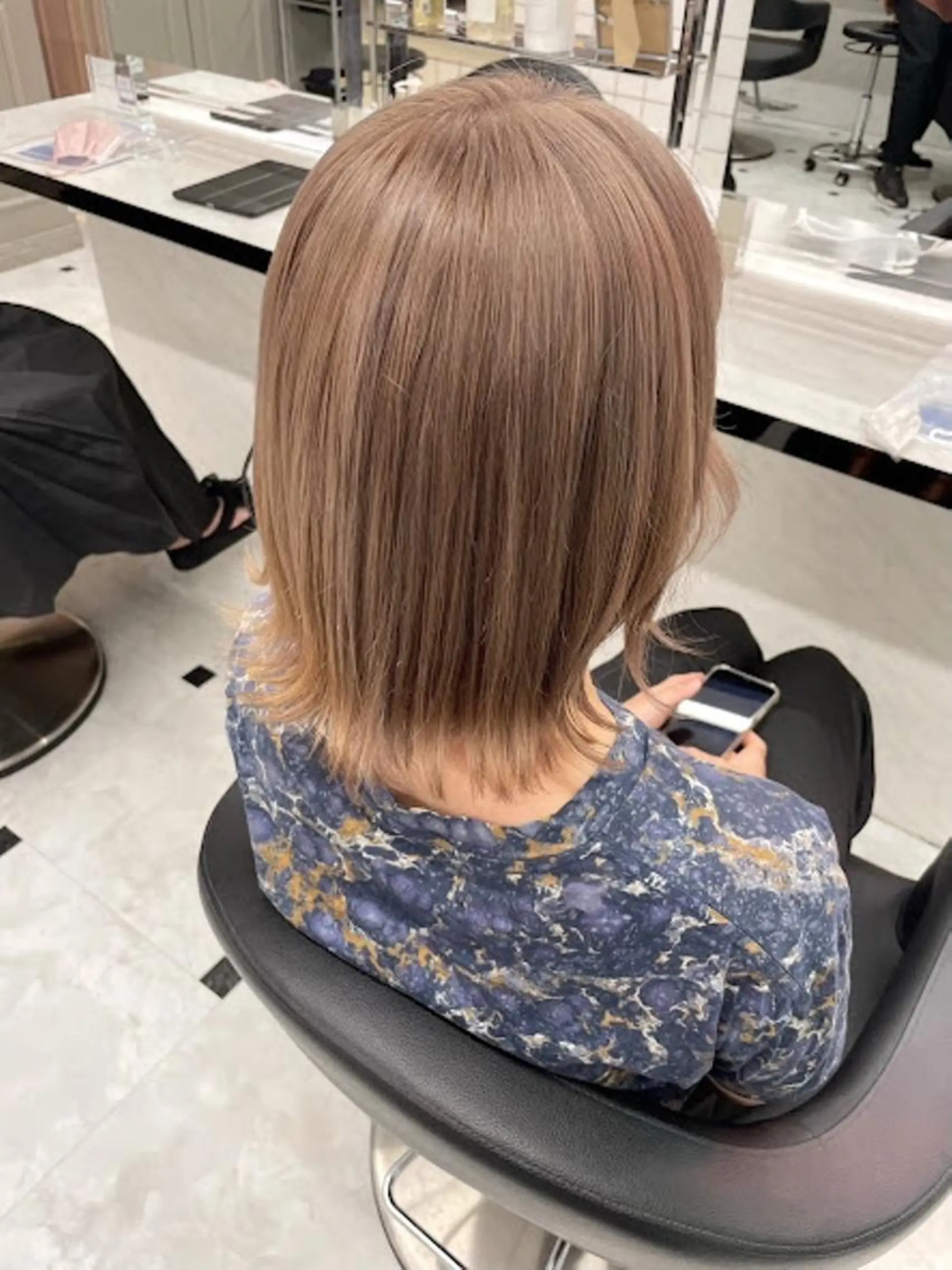 カラー 🪞official FRUITS渋谷🩰のヘアスタイル