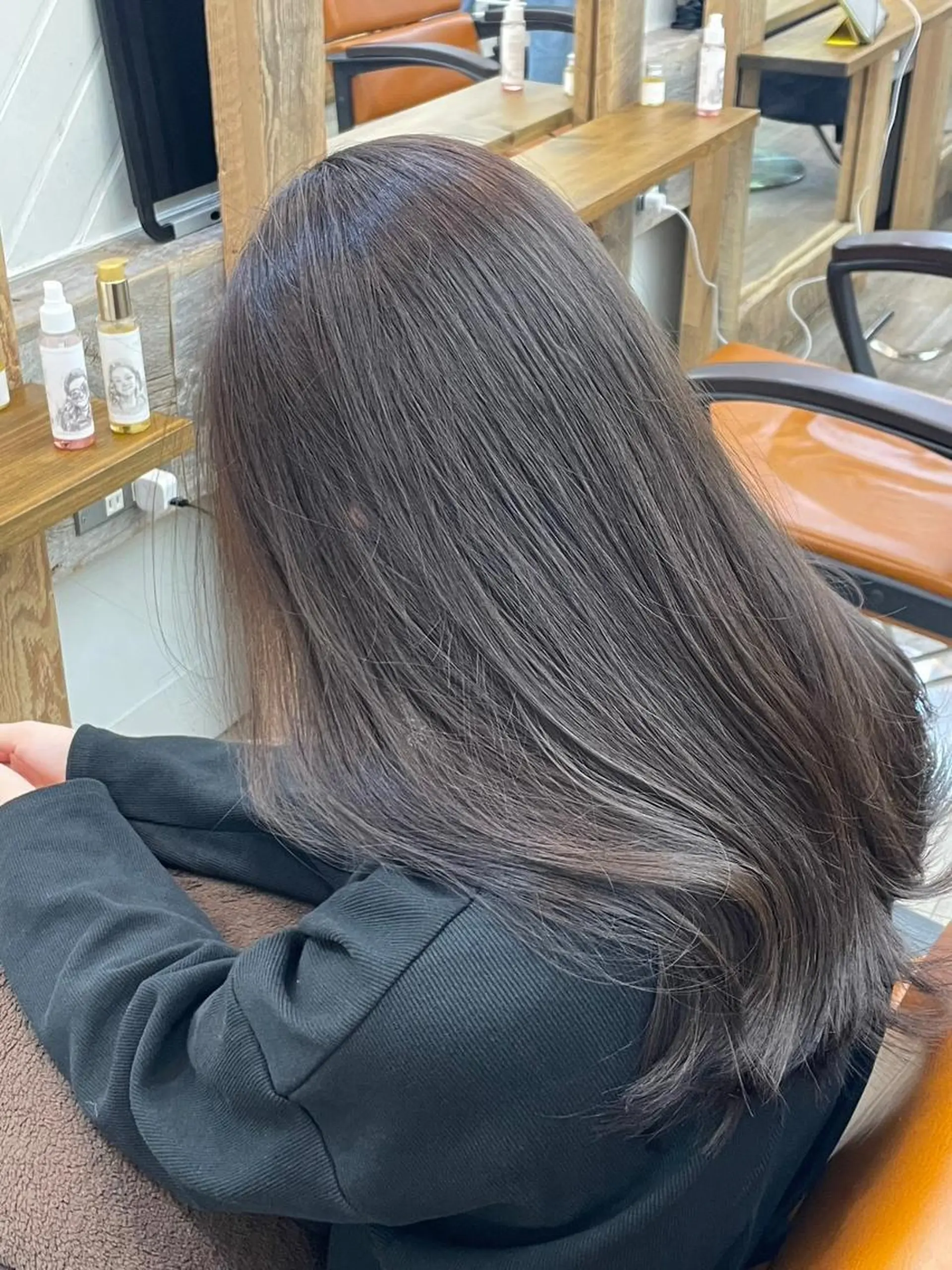 ロング カラー アディクシーカラー アッシュ バレイヤージュ ミストバング ブリーチ カット ヘアカラー トリートメント N° anfeel 渋谷🪞🫧のヘアスタイル