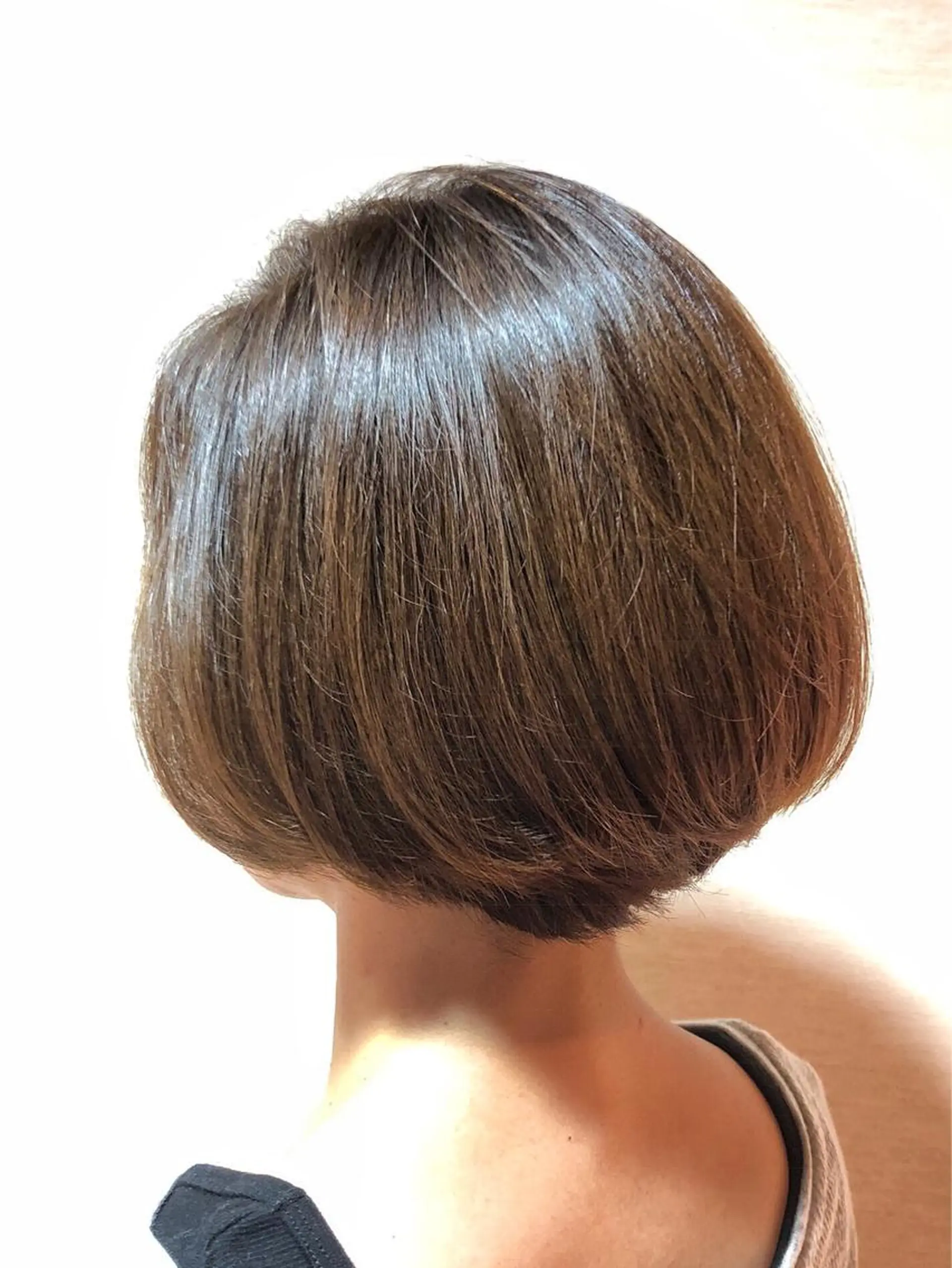 ショート カット 冨田 義智のヘアスタイル