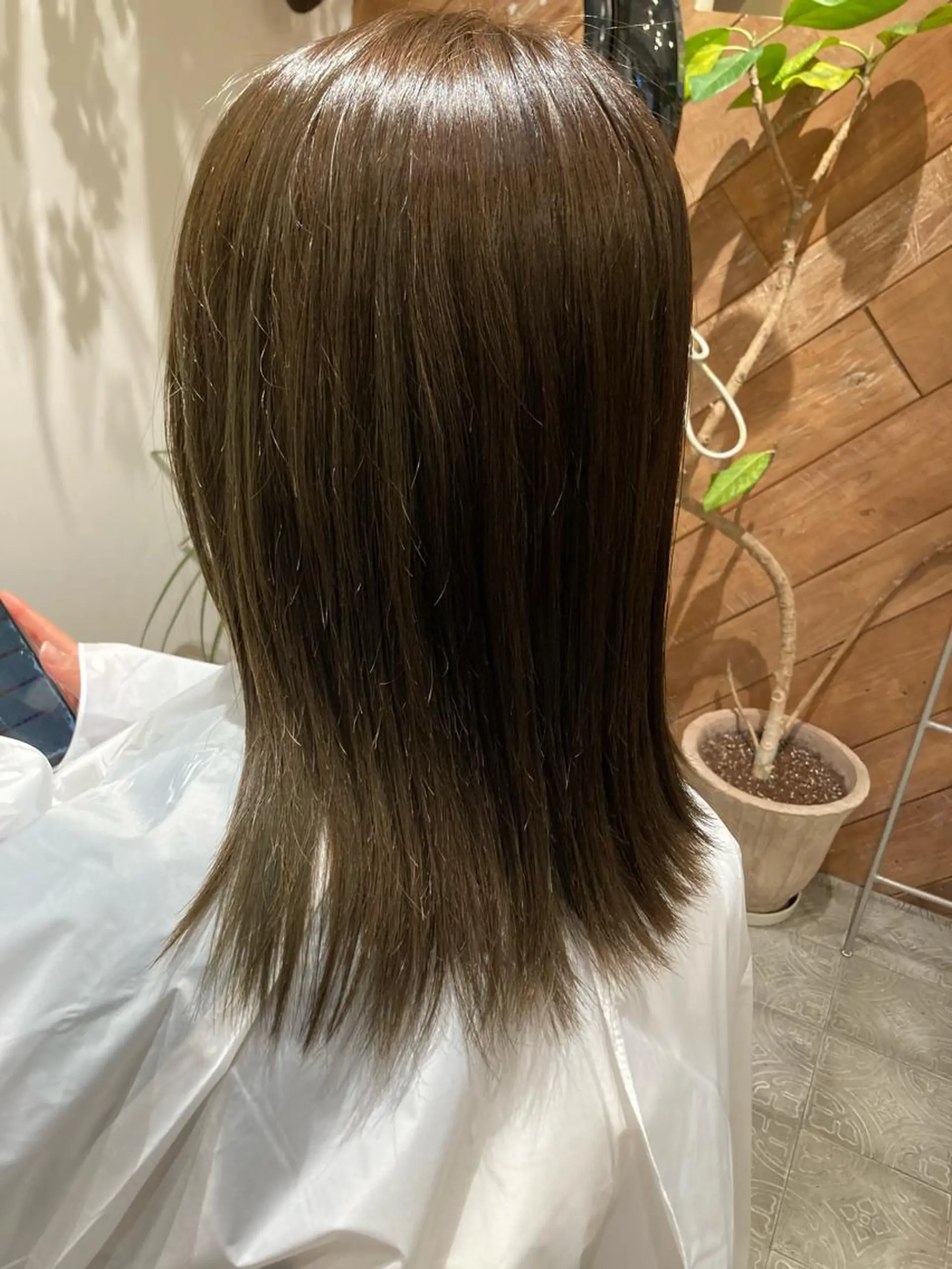 ミディアム カラー 大方 いくみのヘアスタイル