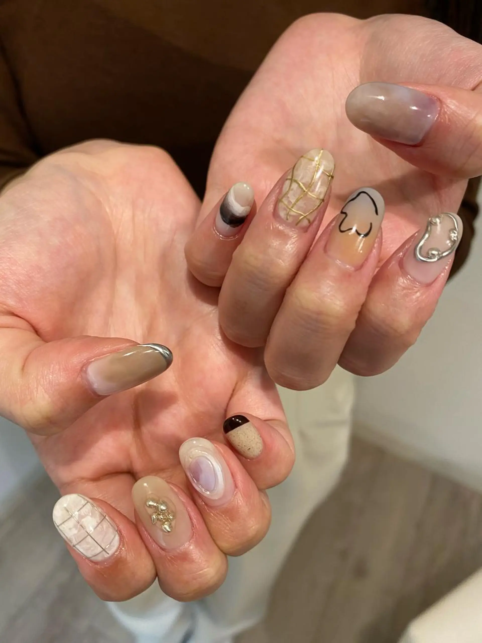 ネイル ハンドネイル 【LINON】 airiのネイルデザイン