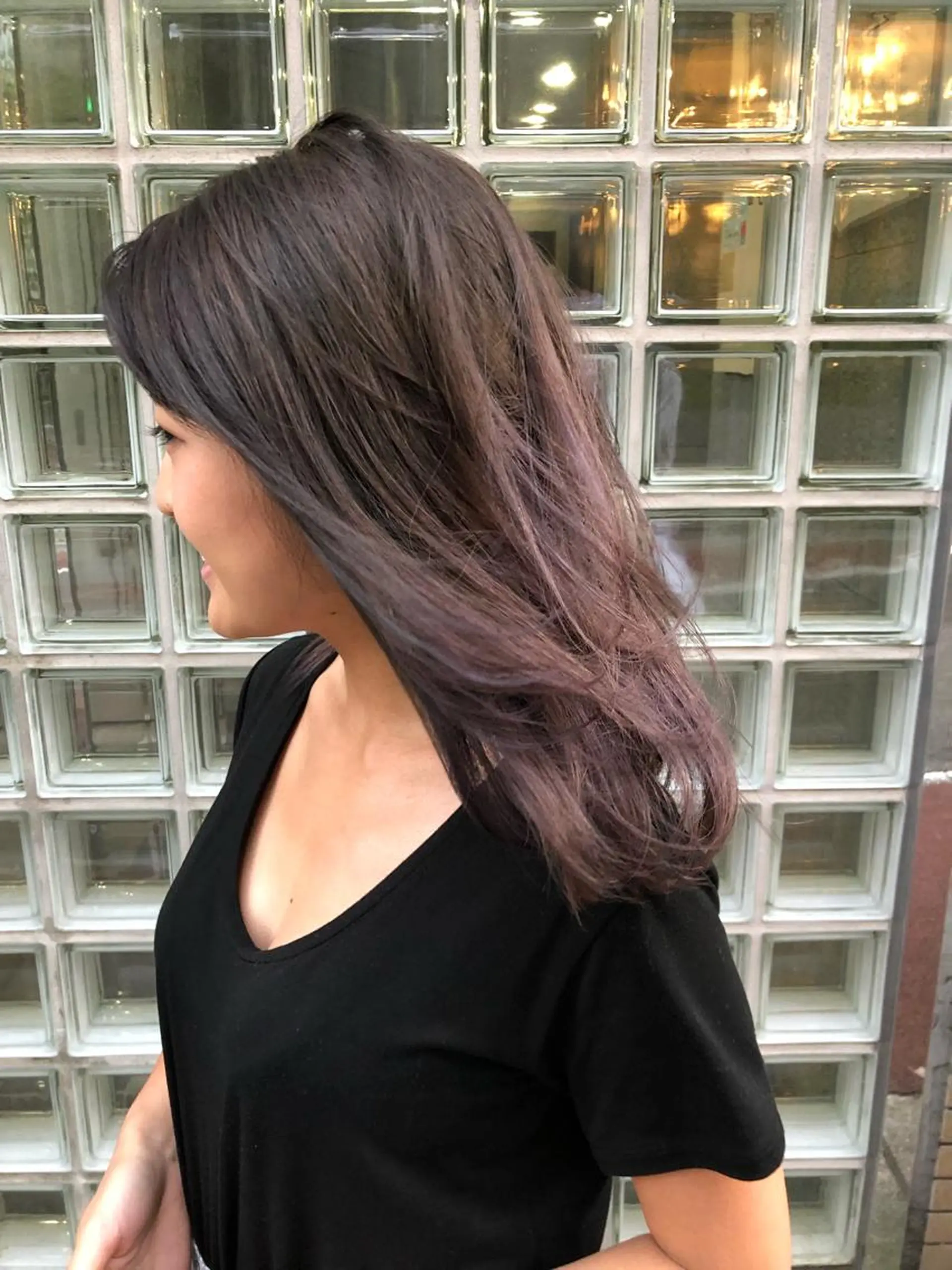 ミディアム パーマ パープルカラー ヘアカラー トリートメント 大西 直人のヘアスタイル