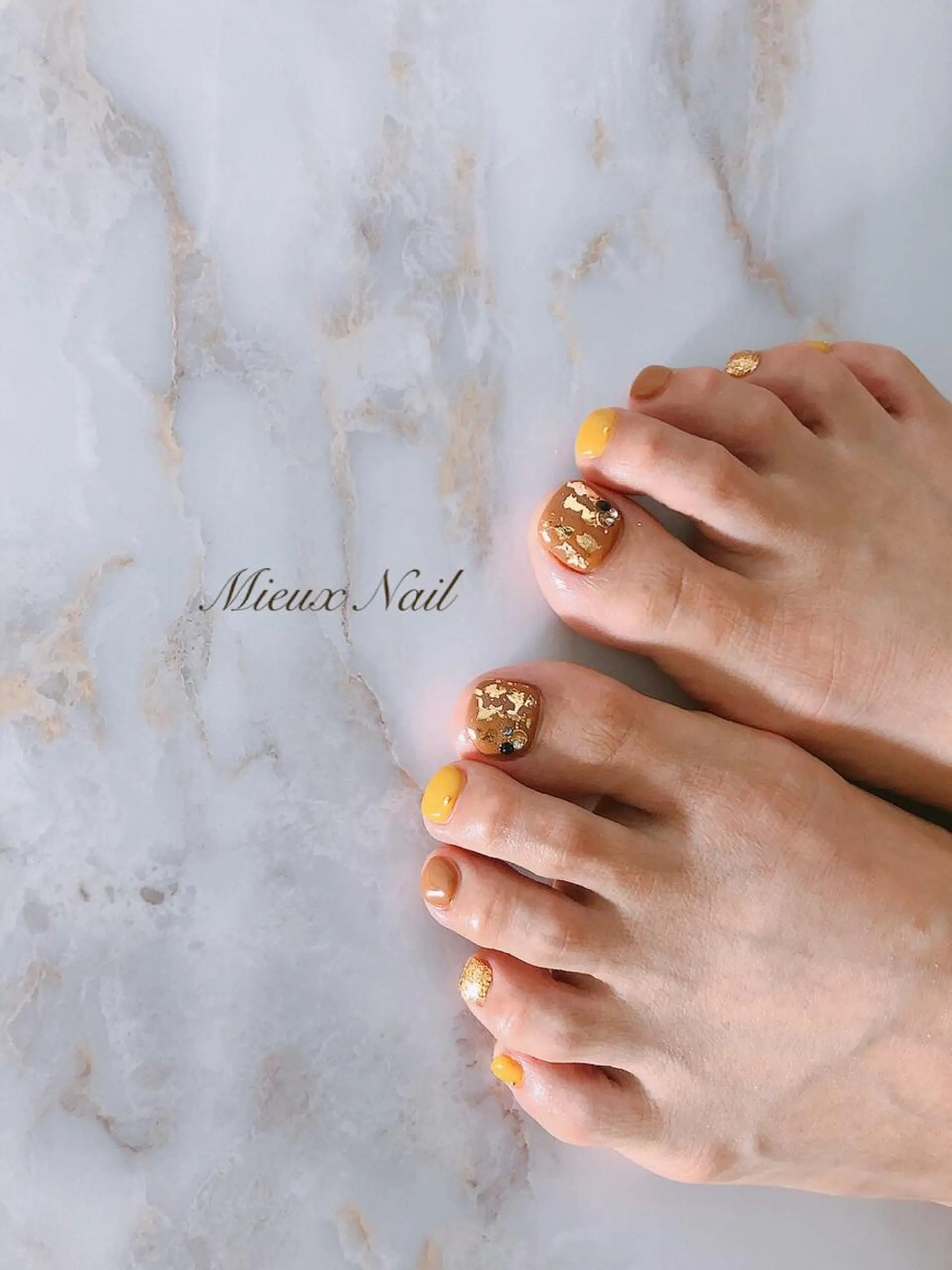 ネイル 市川 麻衣子のネイルデザイン