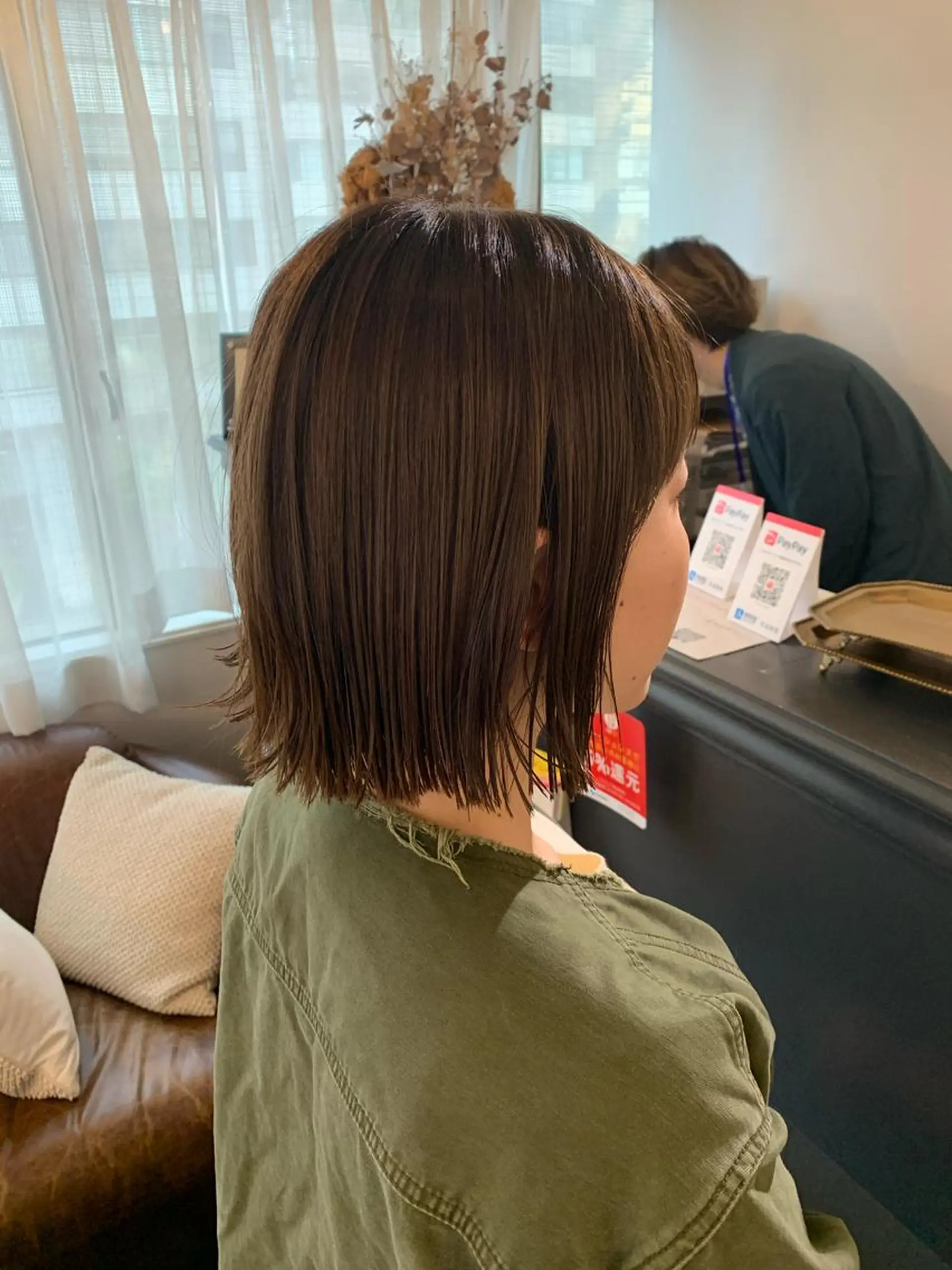 ショート カラー 安村 美奈のヘアスタイル