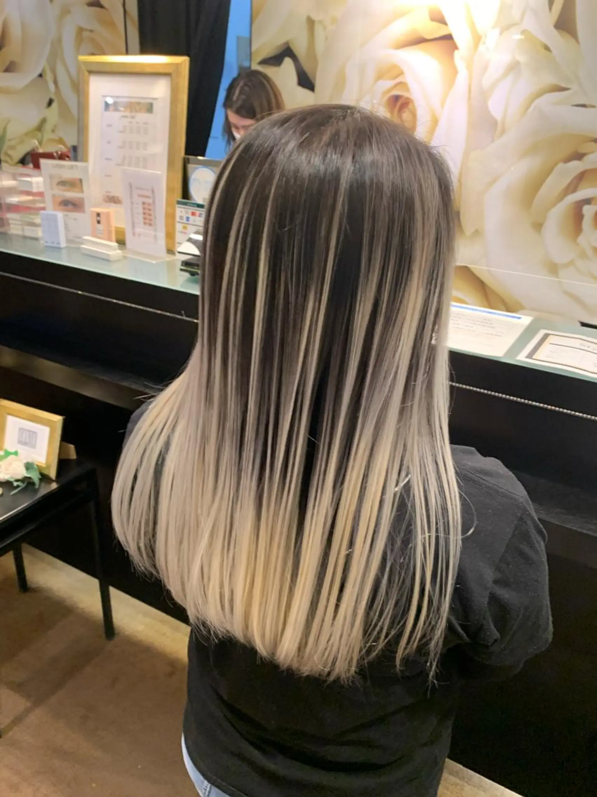 ロング カラー EARTH石巻店 尾形  裕のヘアスタイル