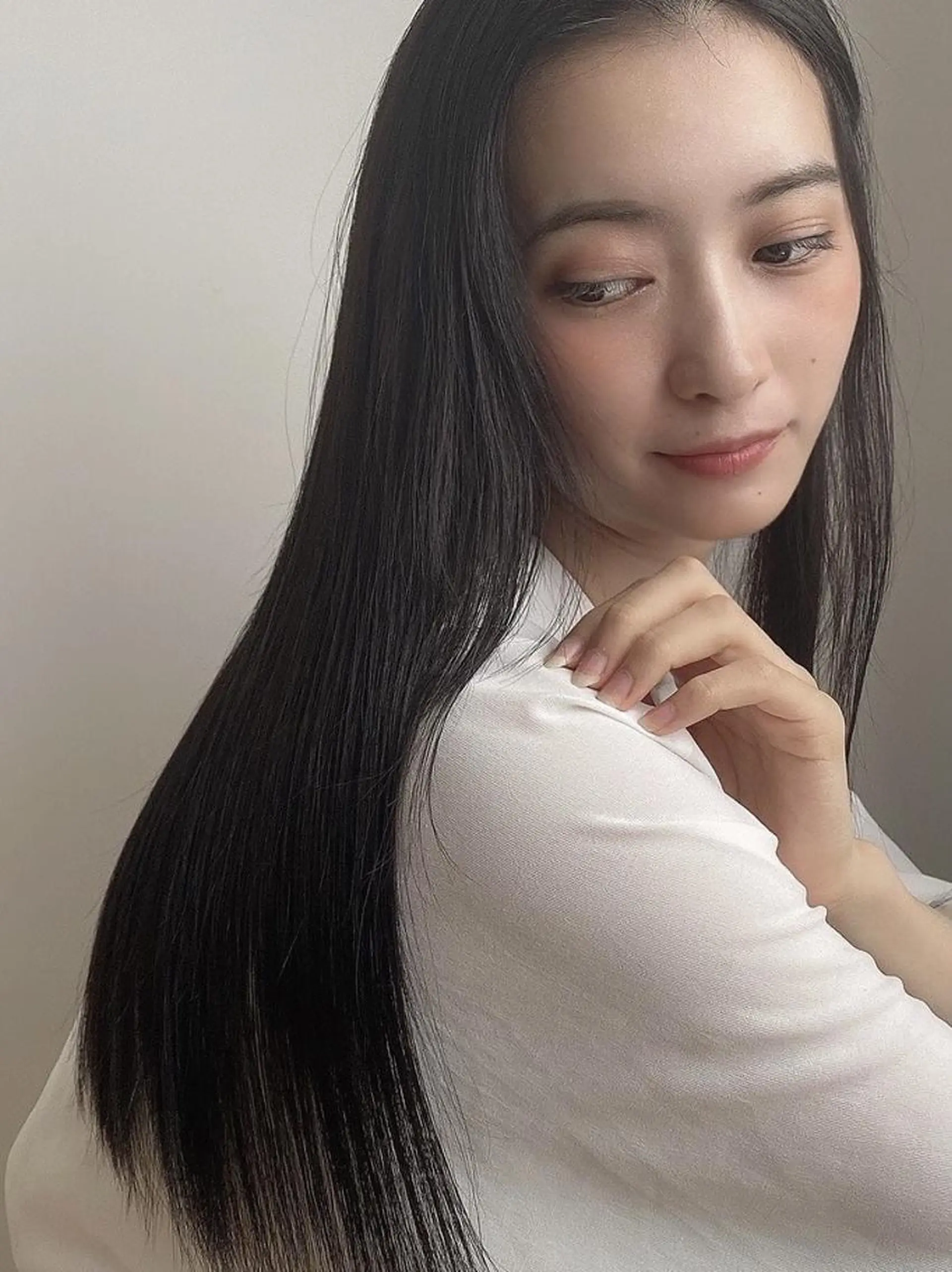 ロング カット 縮毛矯正 トリートメント AVANCE. 広島本通店のヘアスタイル