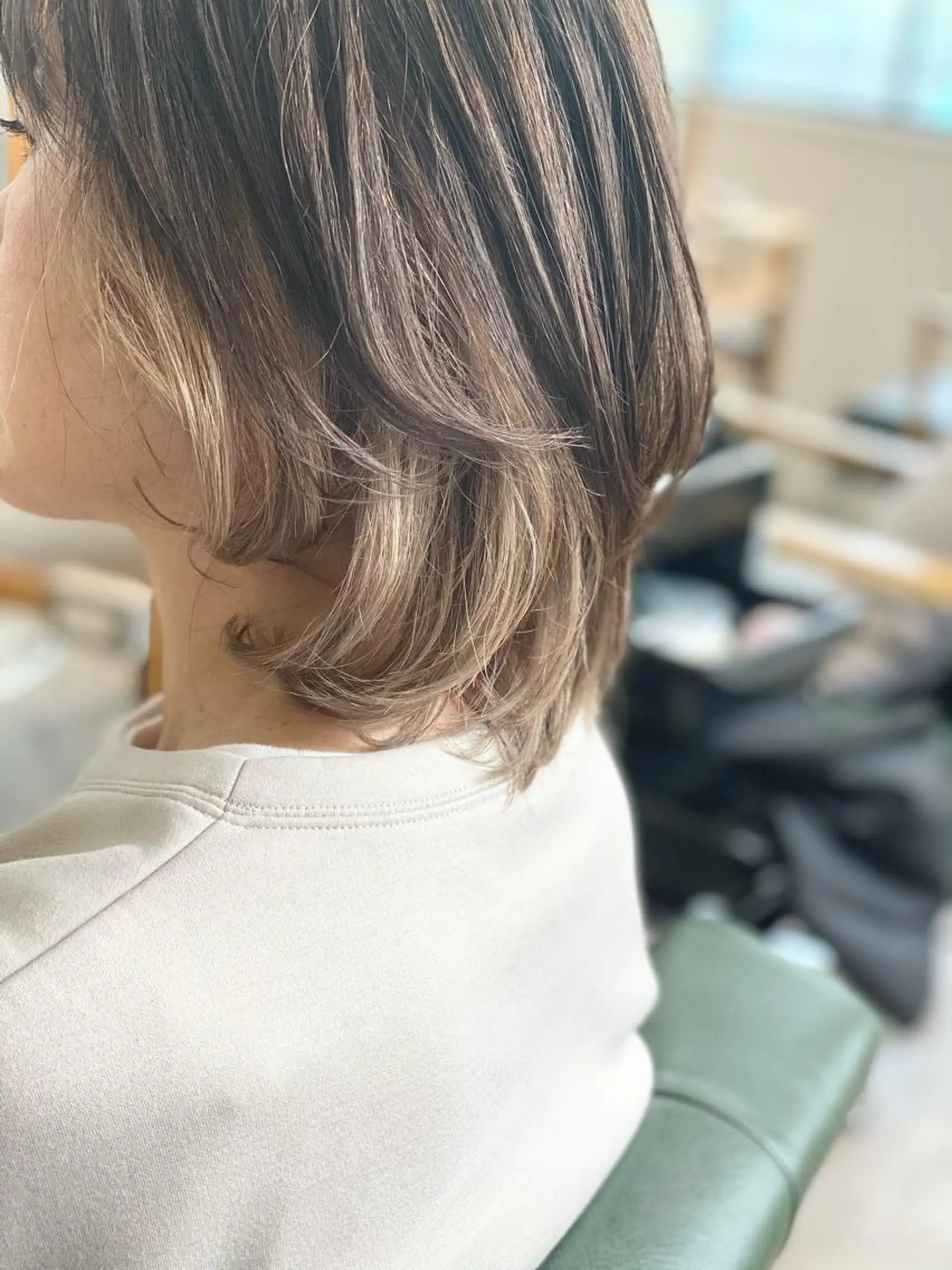 カラー インナーカラー a-o岡野　こやま しんぺいのヘアスタイル