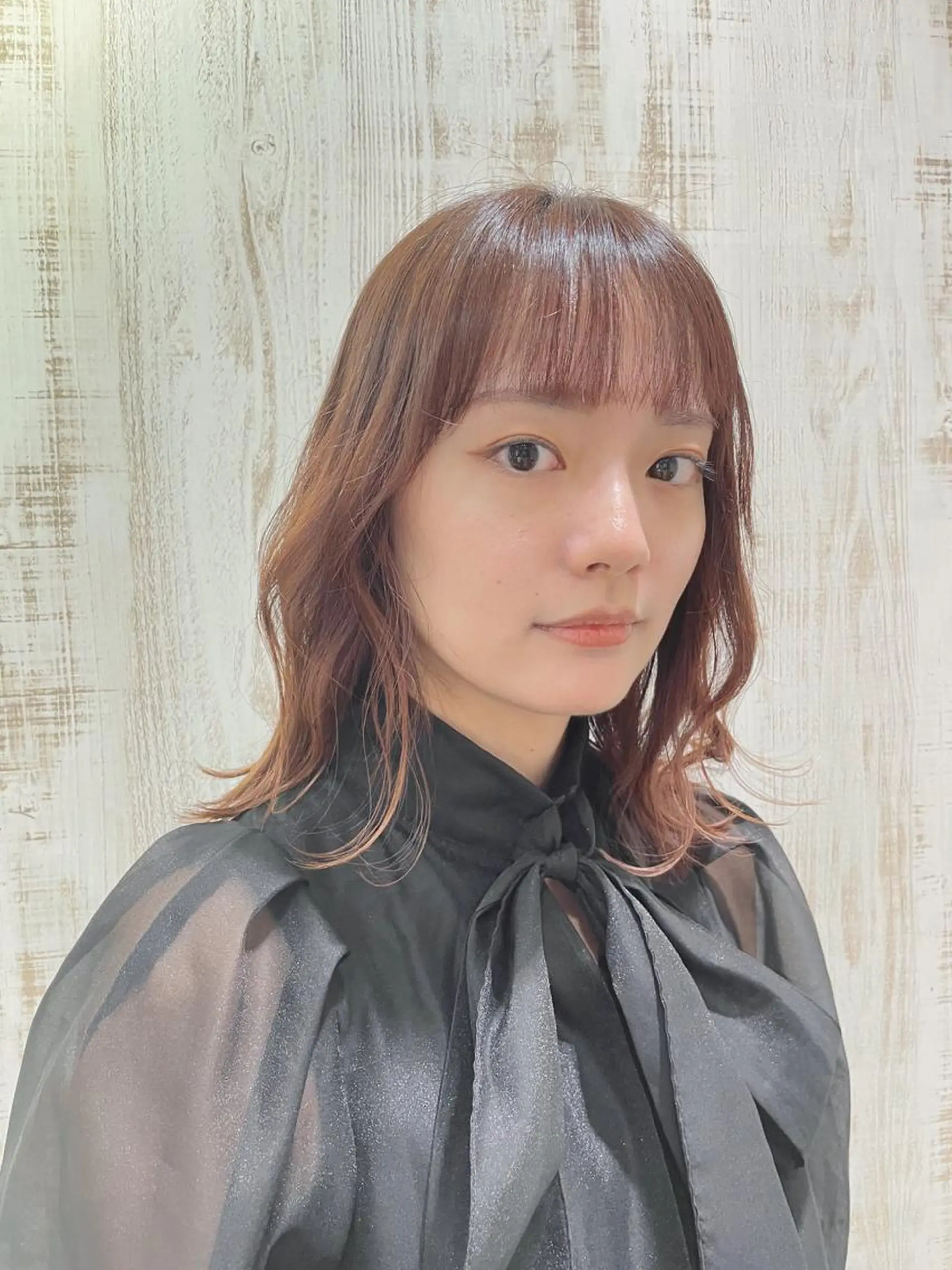 ミディアム レイヤーカット nana 🌼のヘアスタイル