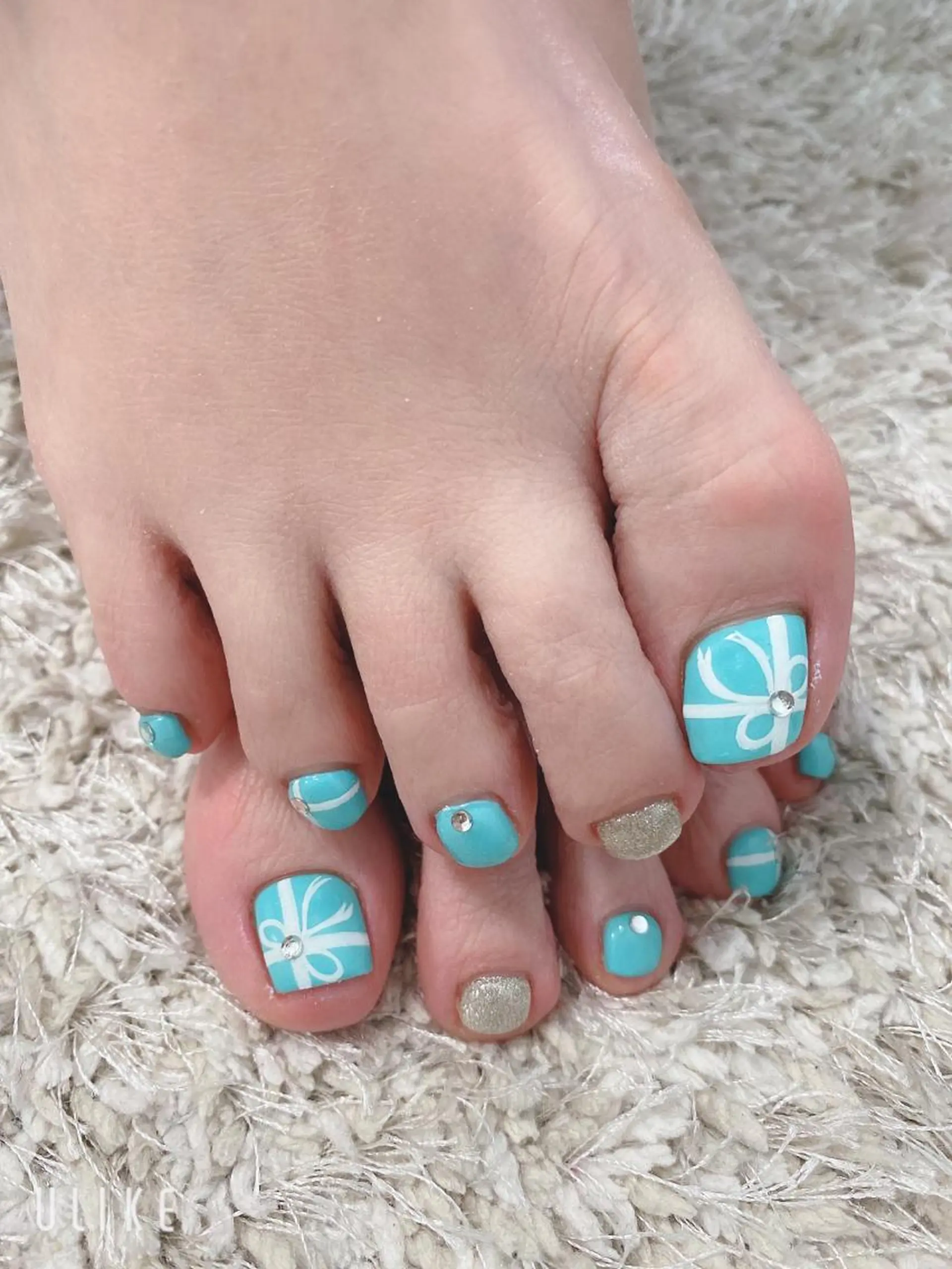 ネイル フットネイル 森山 舞のネイルデザイン