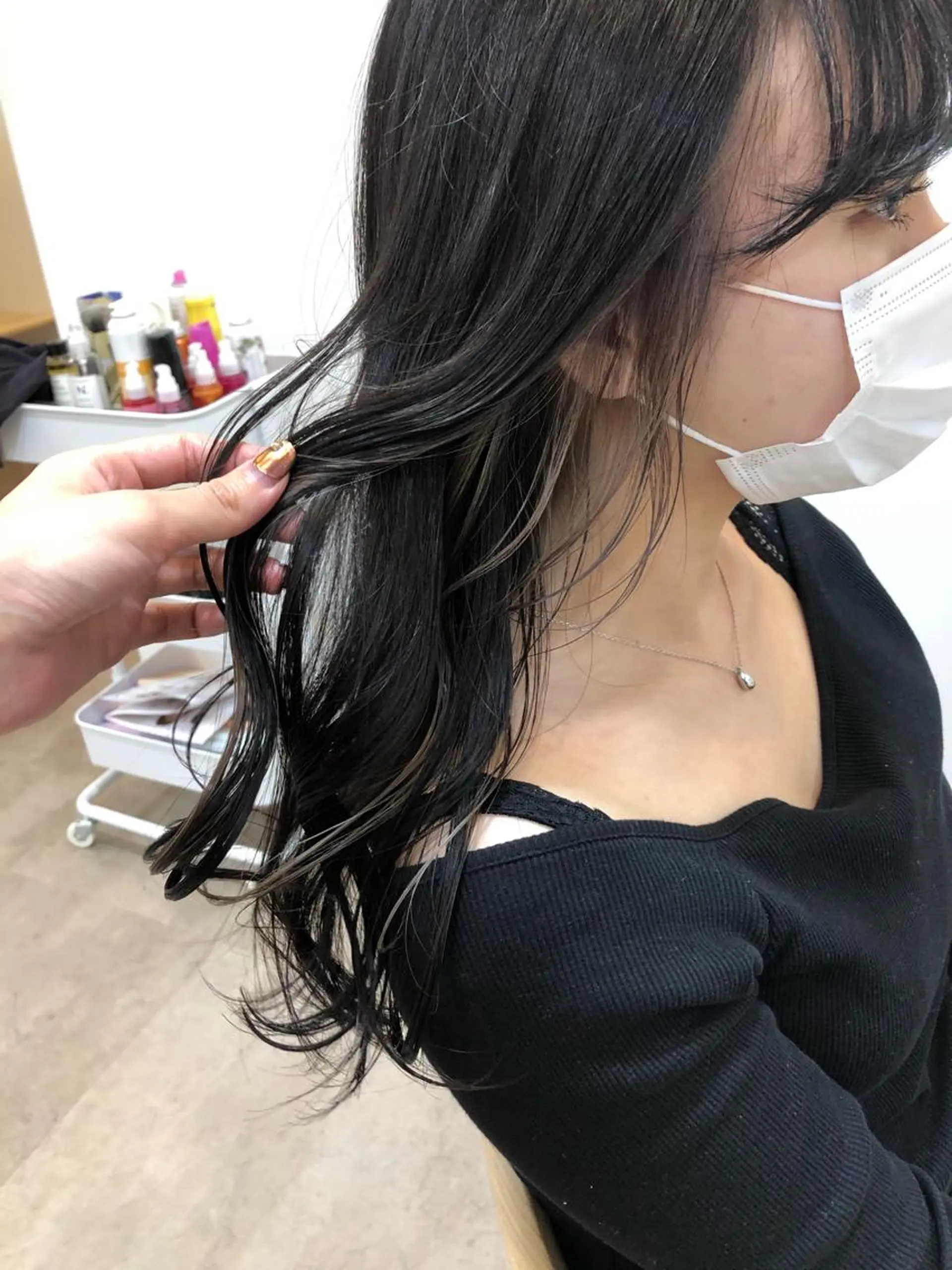 カラー 大迫 江梨のヘアスタイル