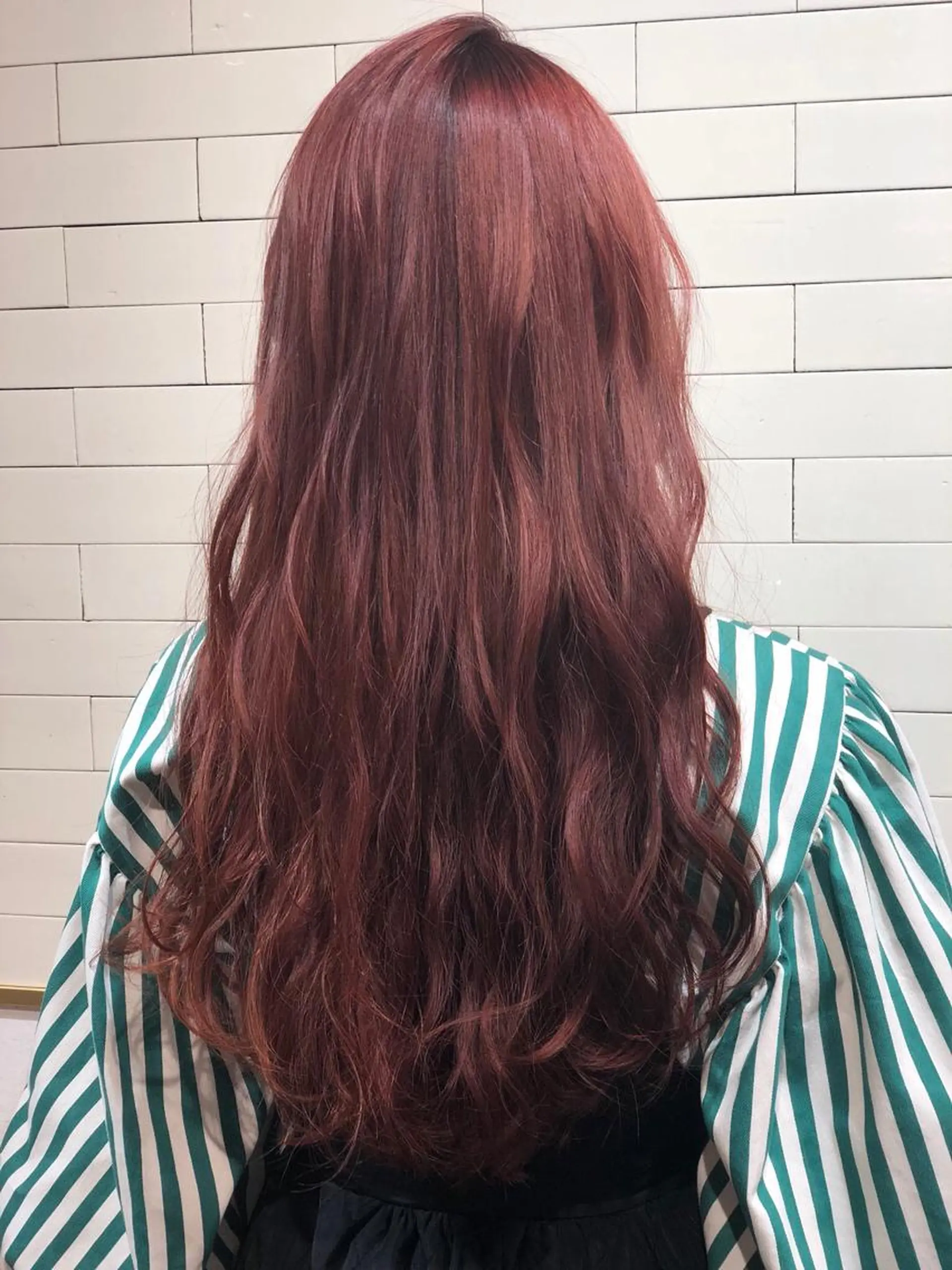 ロング カラー トリートメント 髪質改善⌇﻿透明感 カラー⌇﻿川上葵のヘアスタイル